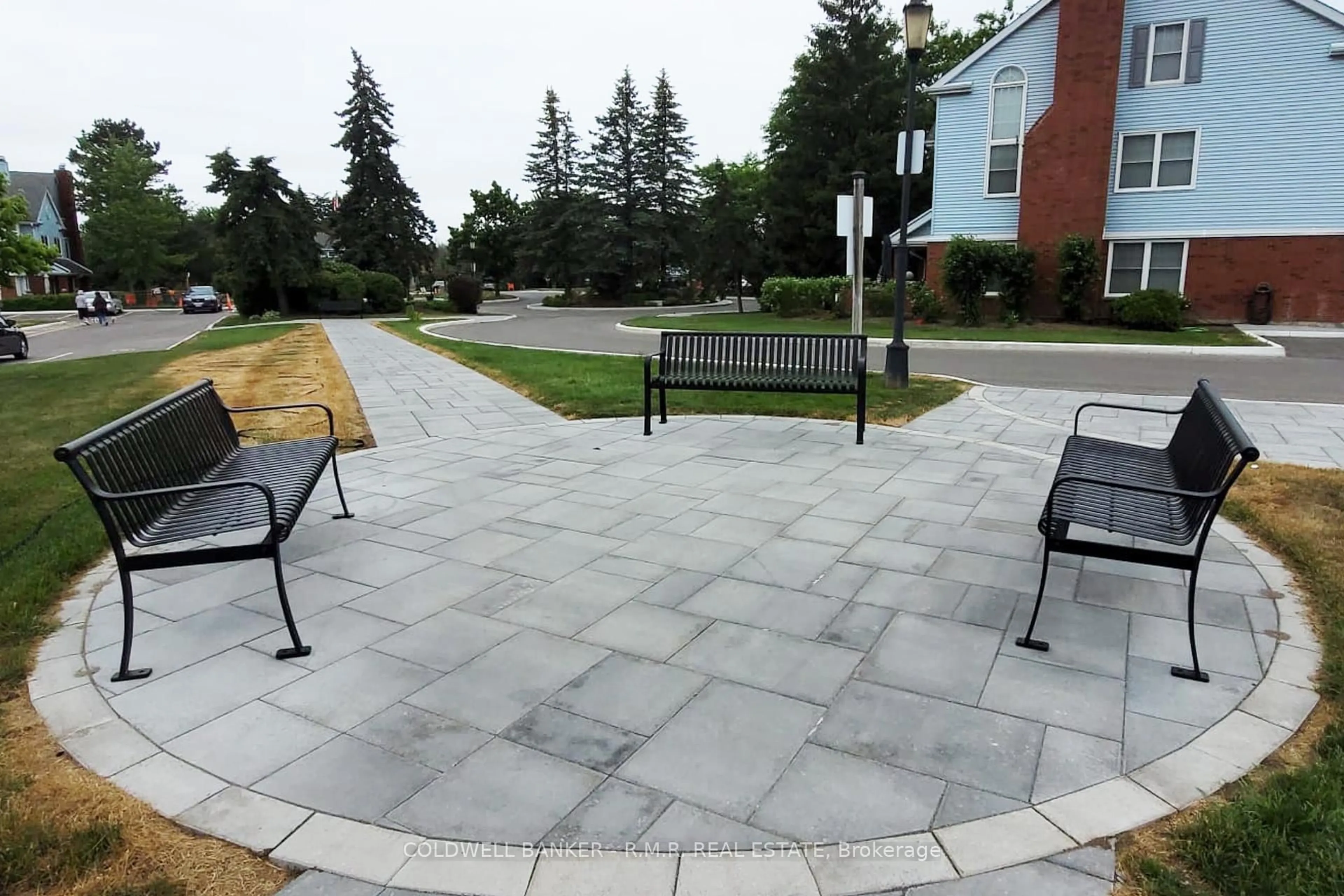 Patio, street for 1661 Nash Rd #H-11, Clarington Ontario L1E 1S8