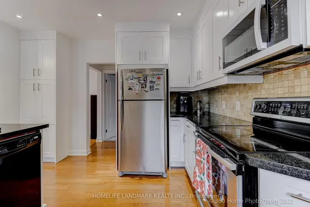 Additional property image - 38 Moorecroft Cres