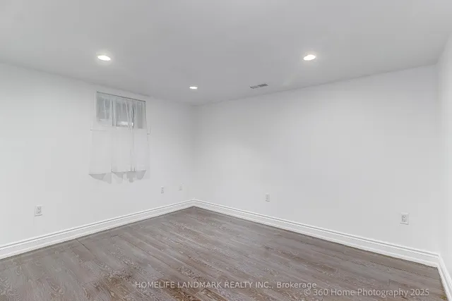 Additional property image - 38 Moorecroft Cres