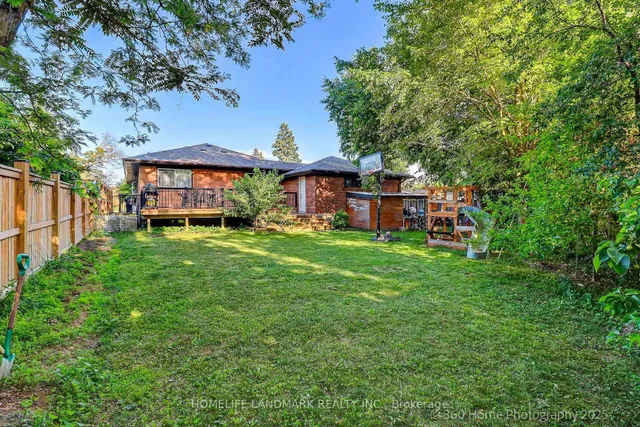 Additional property image - 38 Moorecroft Cres