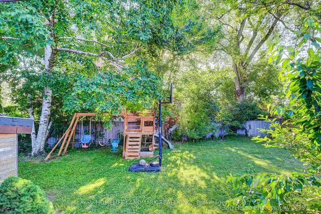 Additional property image - 38 Moorecroft Cres