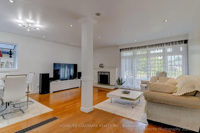Additional property image - 38 Moorecroft Cres