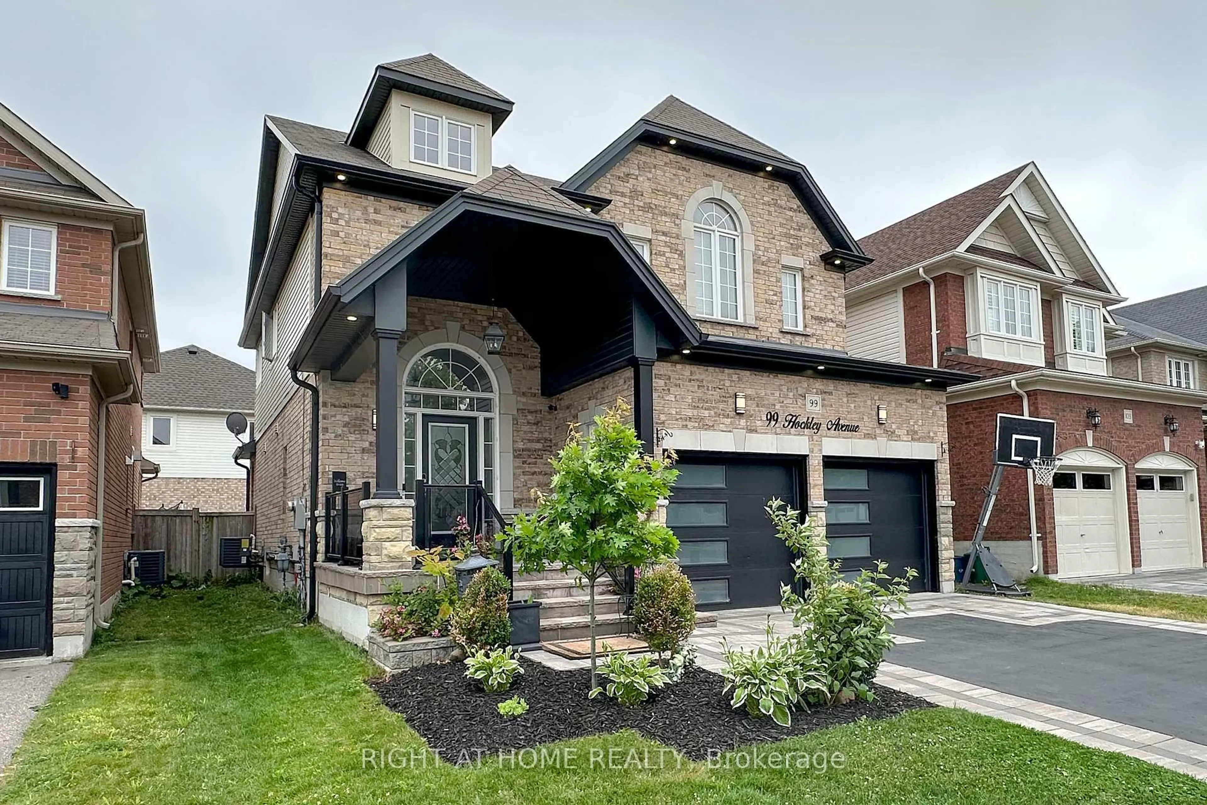 Home with brick exterior material, street for 99 Hockley Ave, Clarington Ontario L1C 0G4