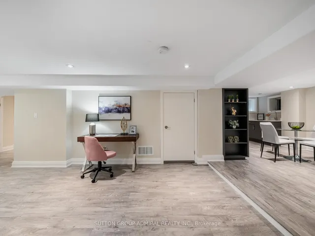 Additional property image - 1 Dustan Cres