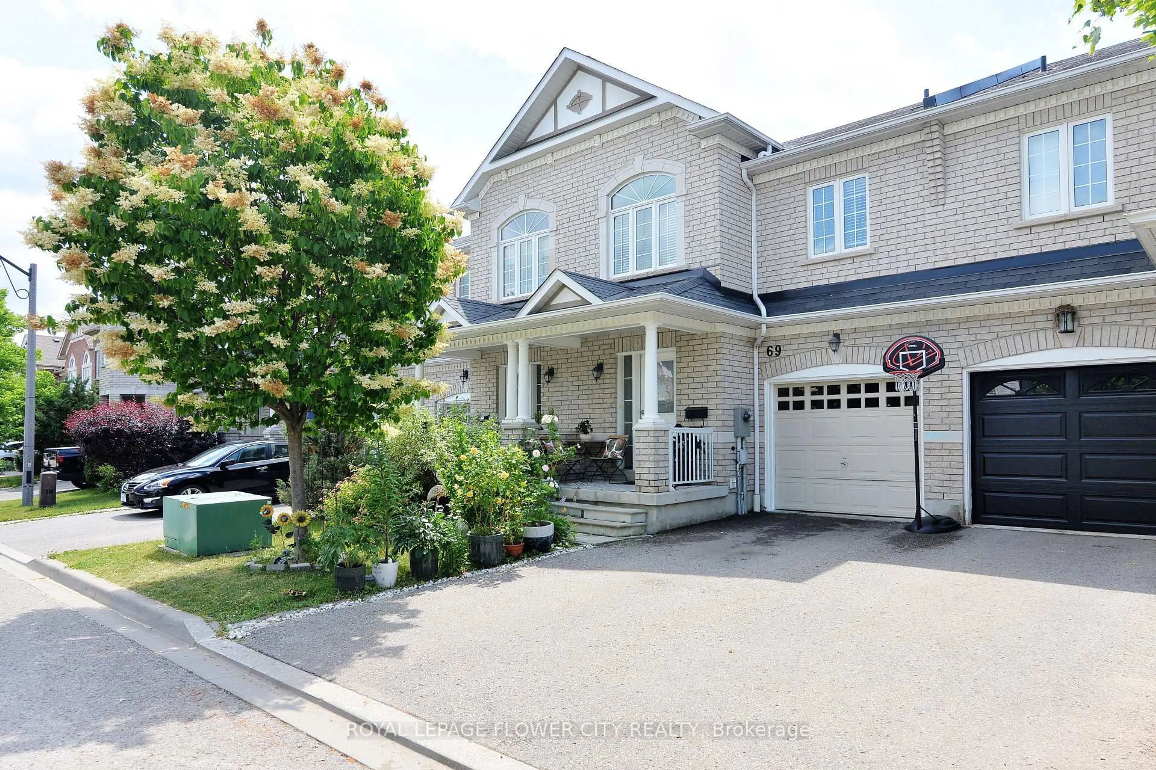 Unknown for 69 Keywood St, Ajax Ontario L1Z 2E4