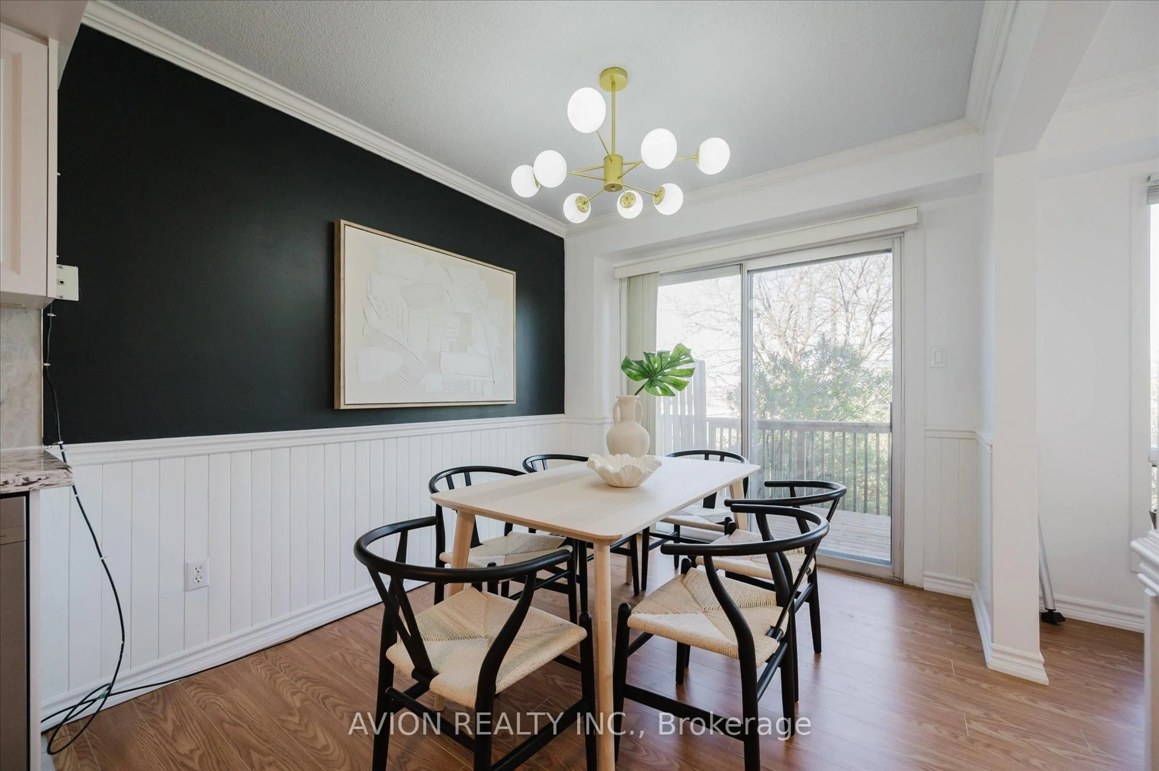 Dining room, wood/laminate floor for 16 Glencoyne Cres, Toronto Ontario M1W 2Z2