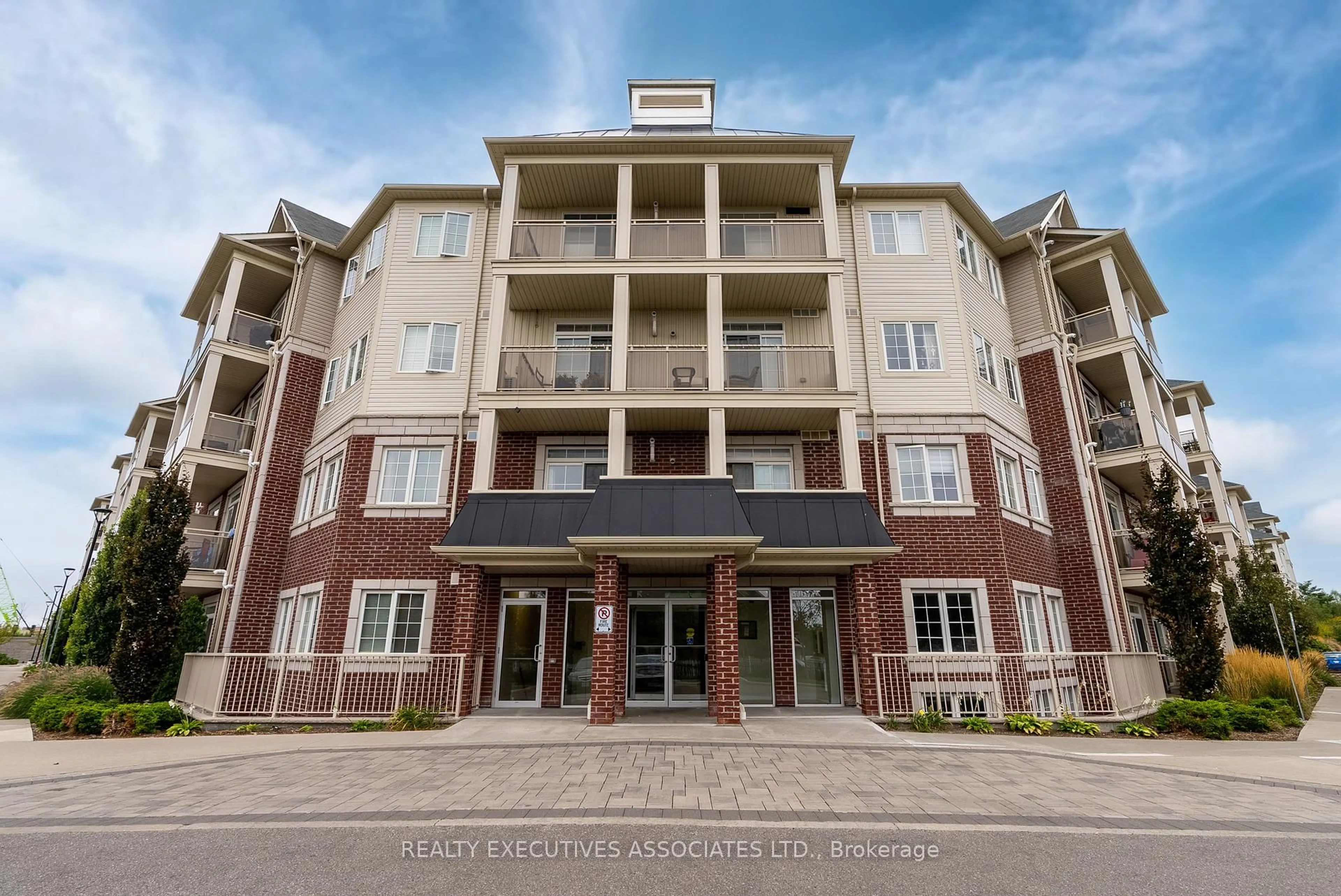 Unknown for 84 Aspen Springs Dr #411, Clarington Ontario L1C 0V3