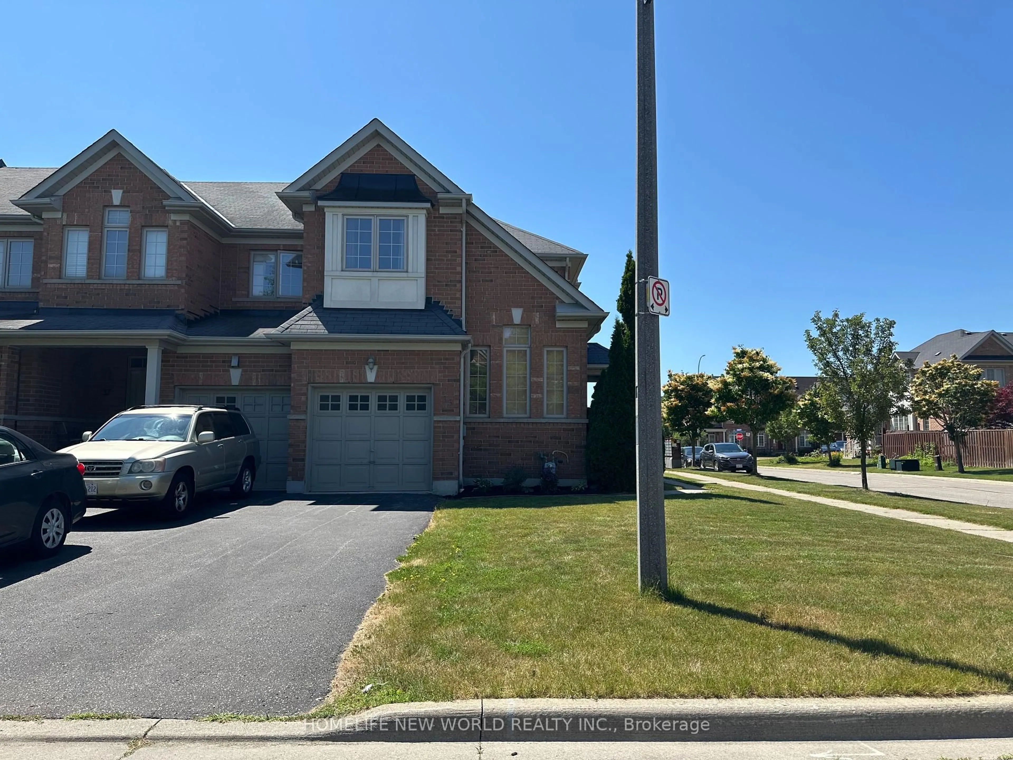 Home with brick exterior material, street for 35 Westport Dr, Whitby Ontario L1R 0J4