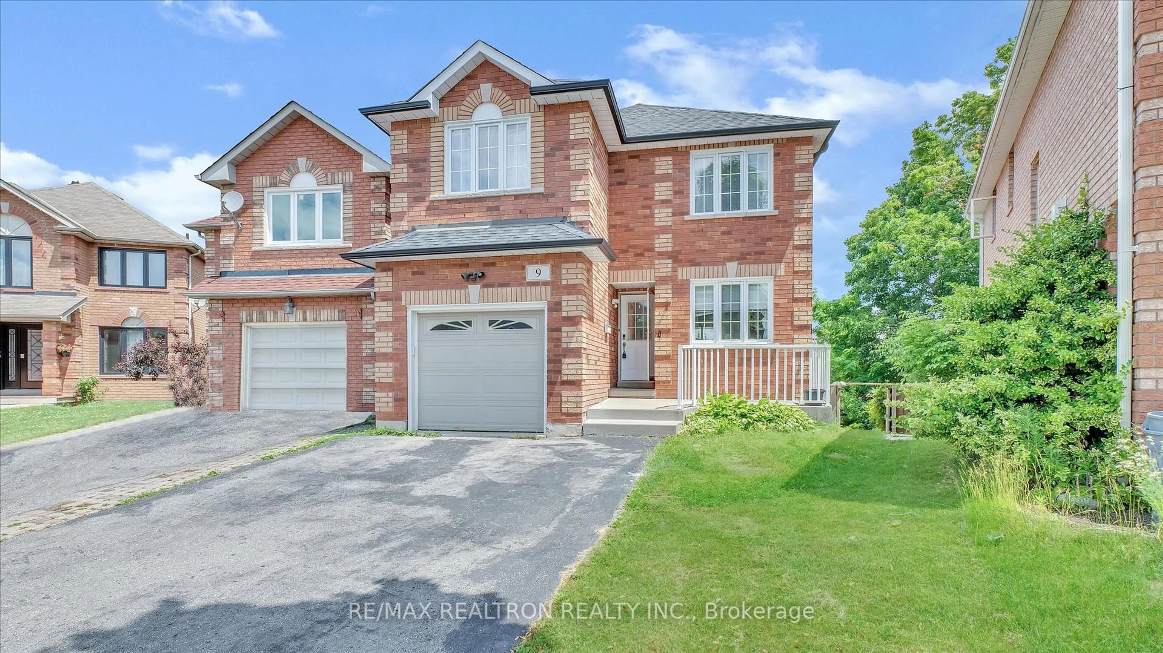 Home with brick exterior material, street for 9 Burdge Crt, Whitby Ontario L1N 9L1
