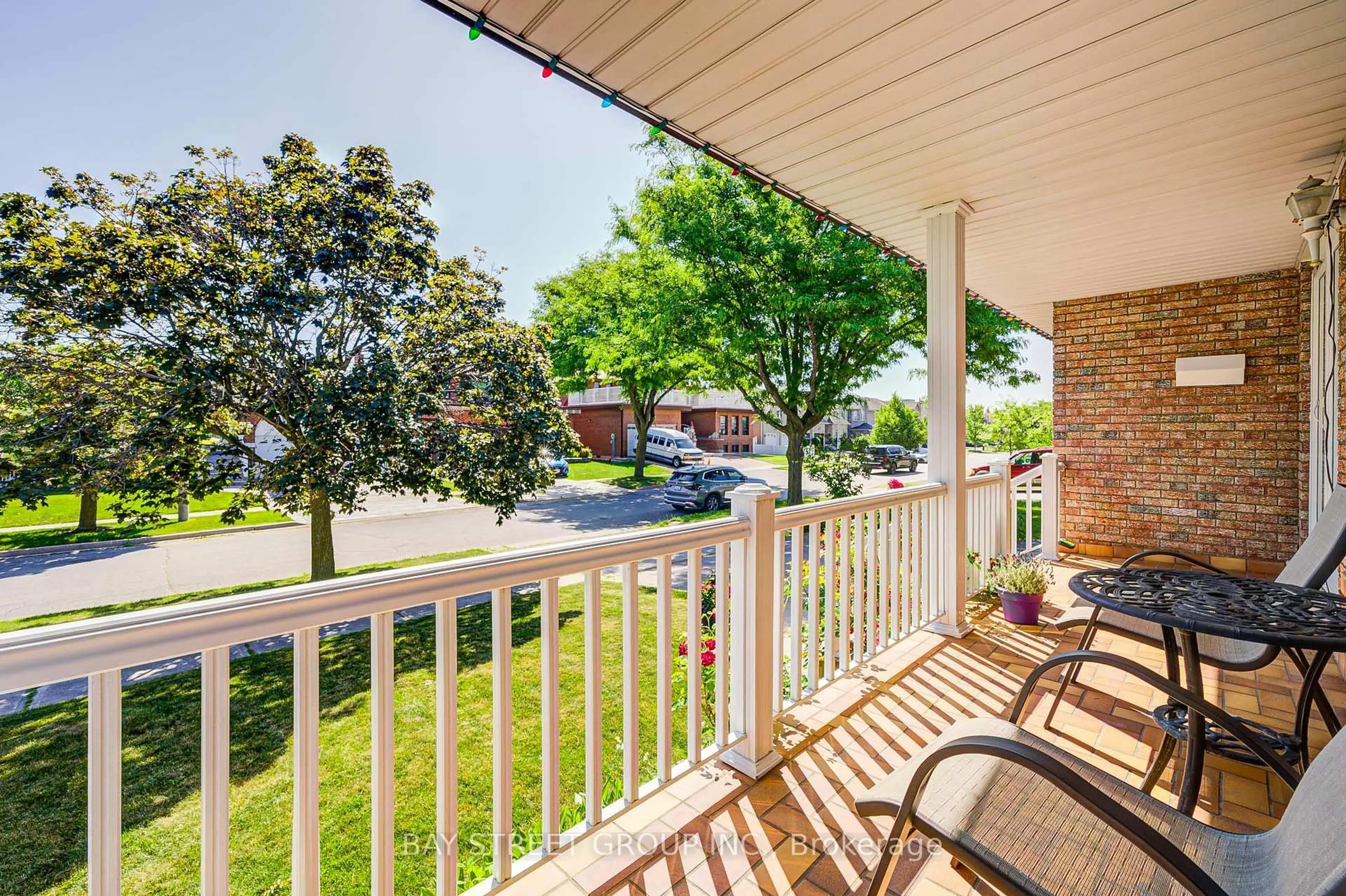 Patio, water/lake/river/ocean view for 38 Leafield Dr, Toronto Ontario M1W 2T2