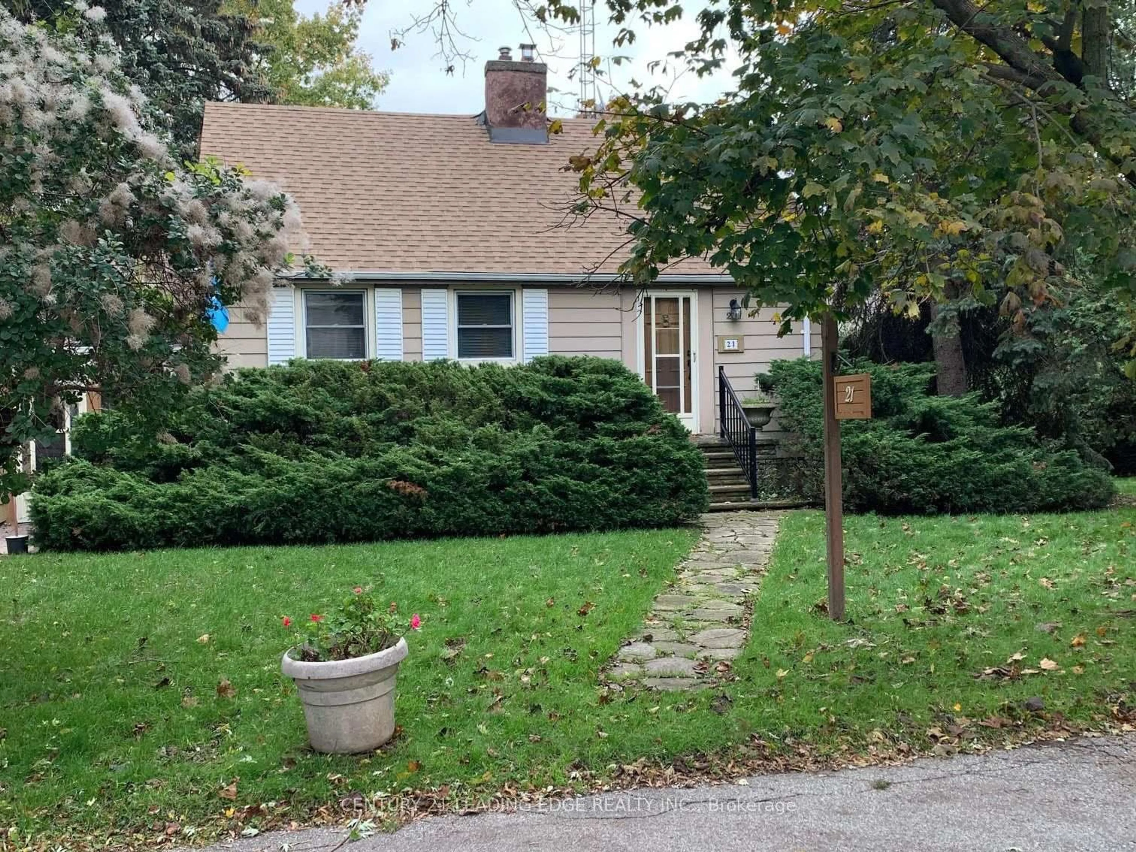 Unknown for 21 Faircroft Blvd, Toronto Ontario M1M 2W9