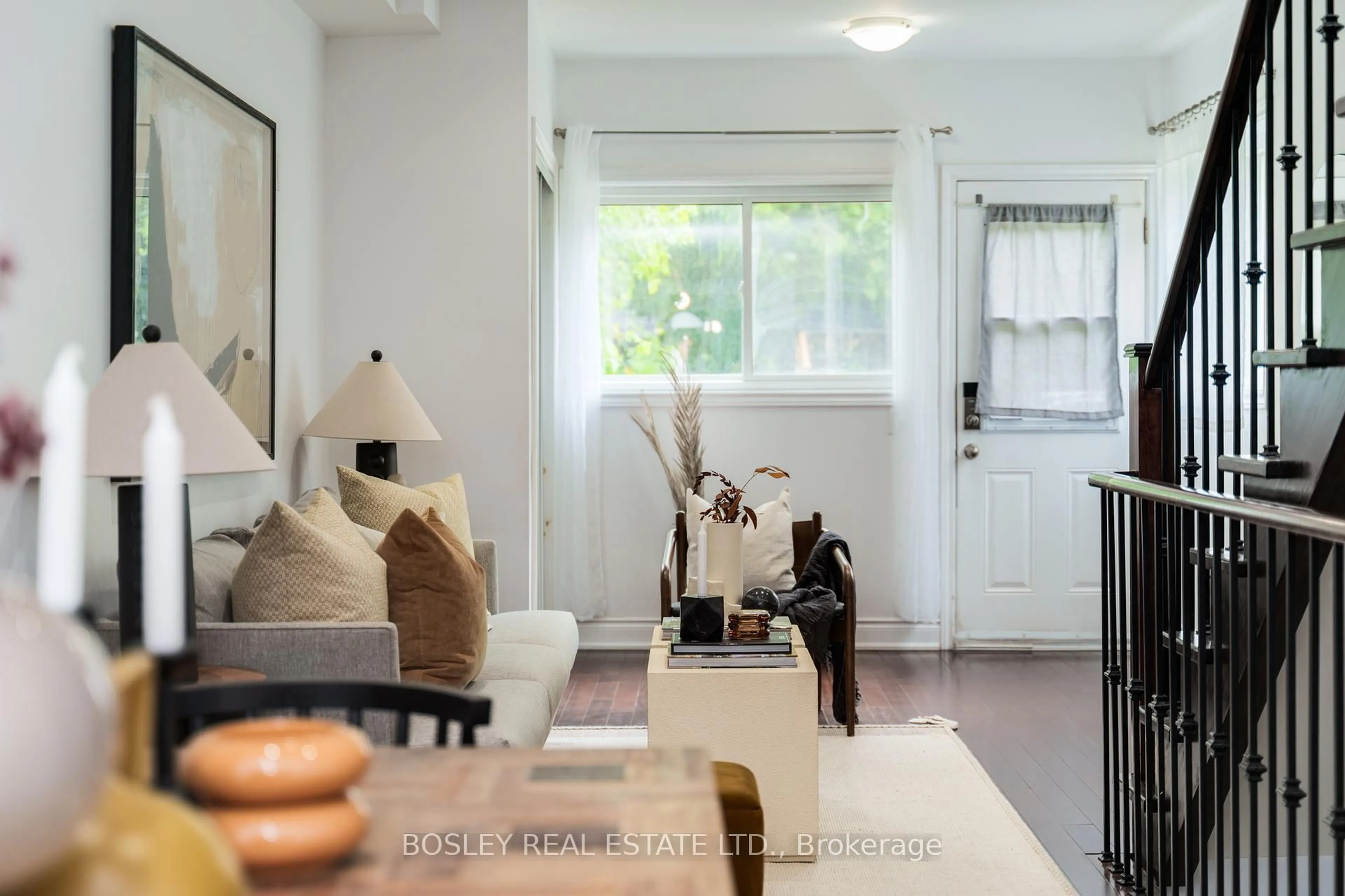 Unknown for 23 Ivy Ave, Toronto Ontario M4L 2H6