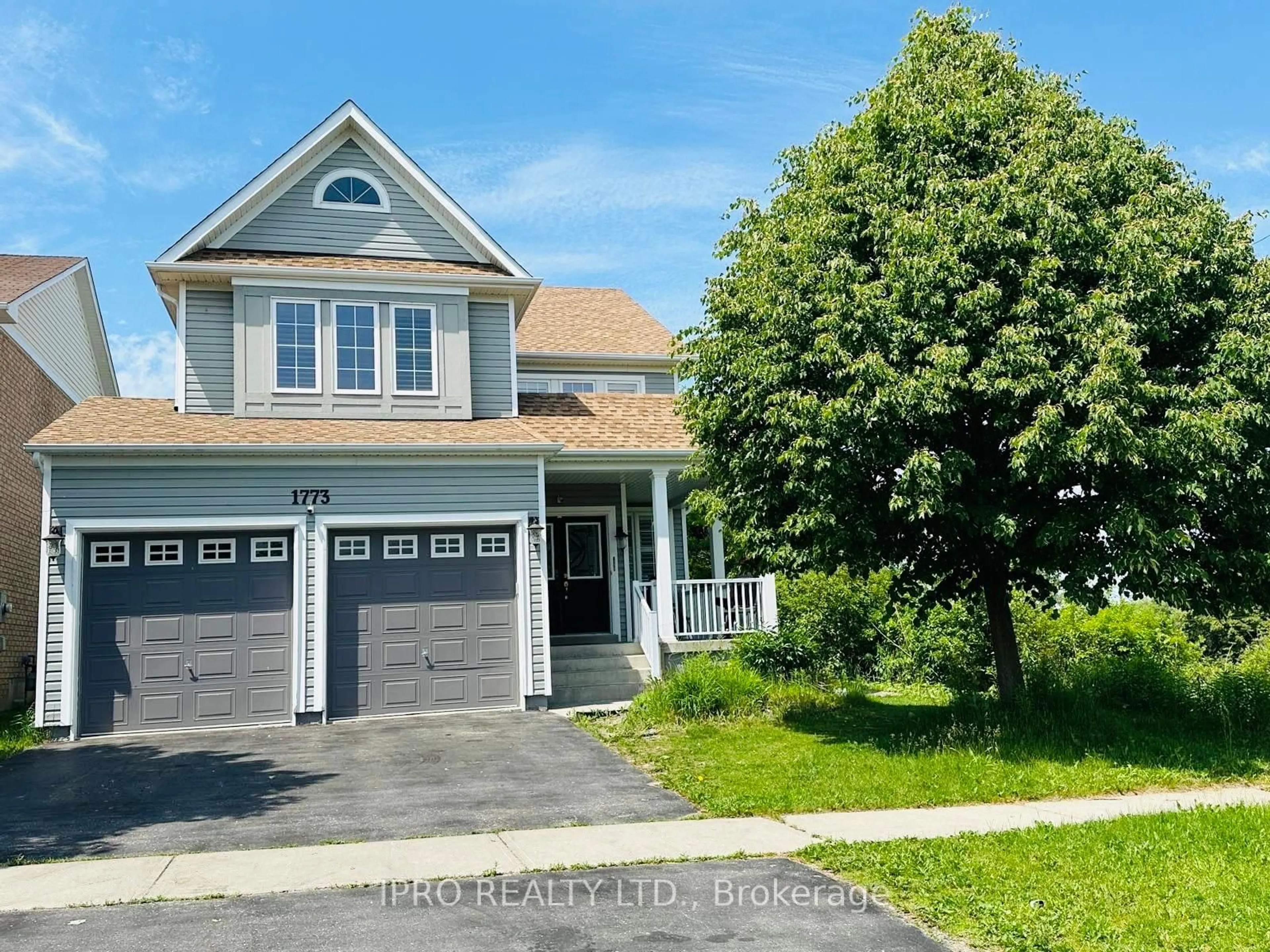 Home with vinyl exterior material, street for 1773 Badgley Dr Dr, Oshawa Ontario L1K 0H5