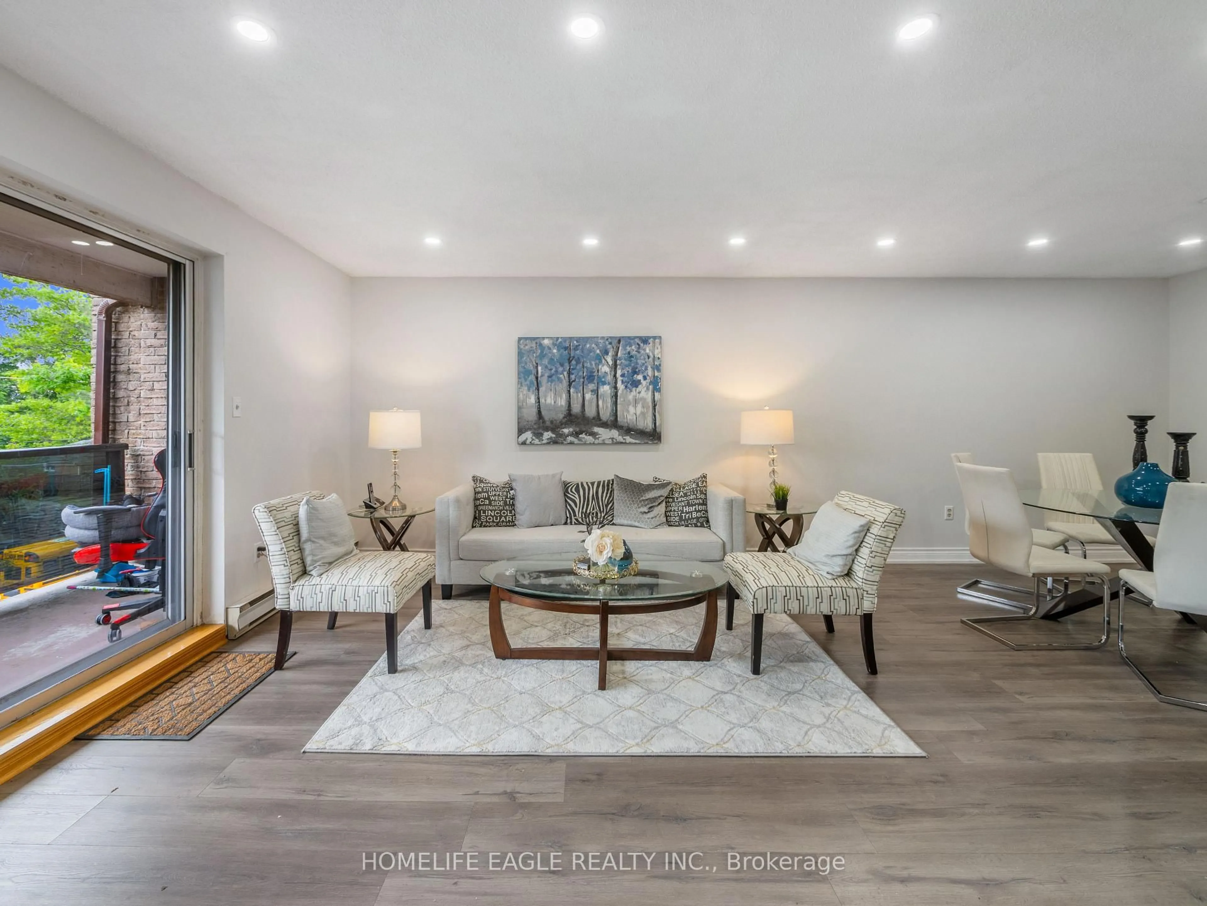 Living room with furniture, unknown for 50 Golf Club Rd #118, Toronto Ontario M1M 3T5