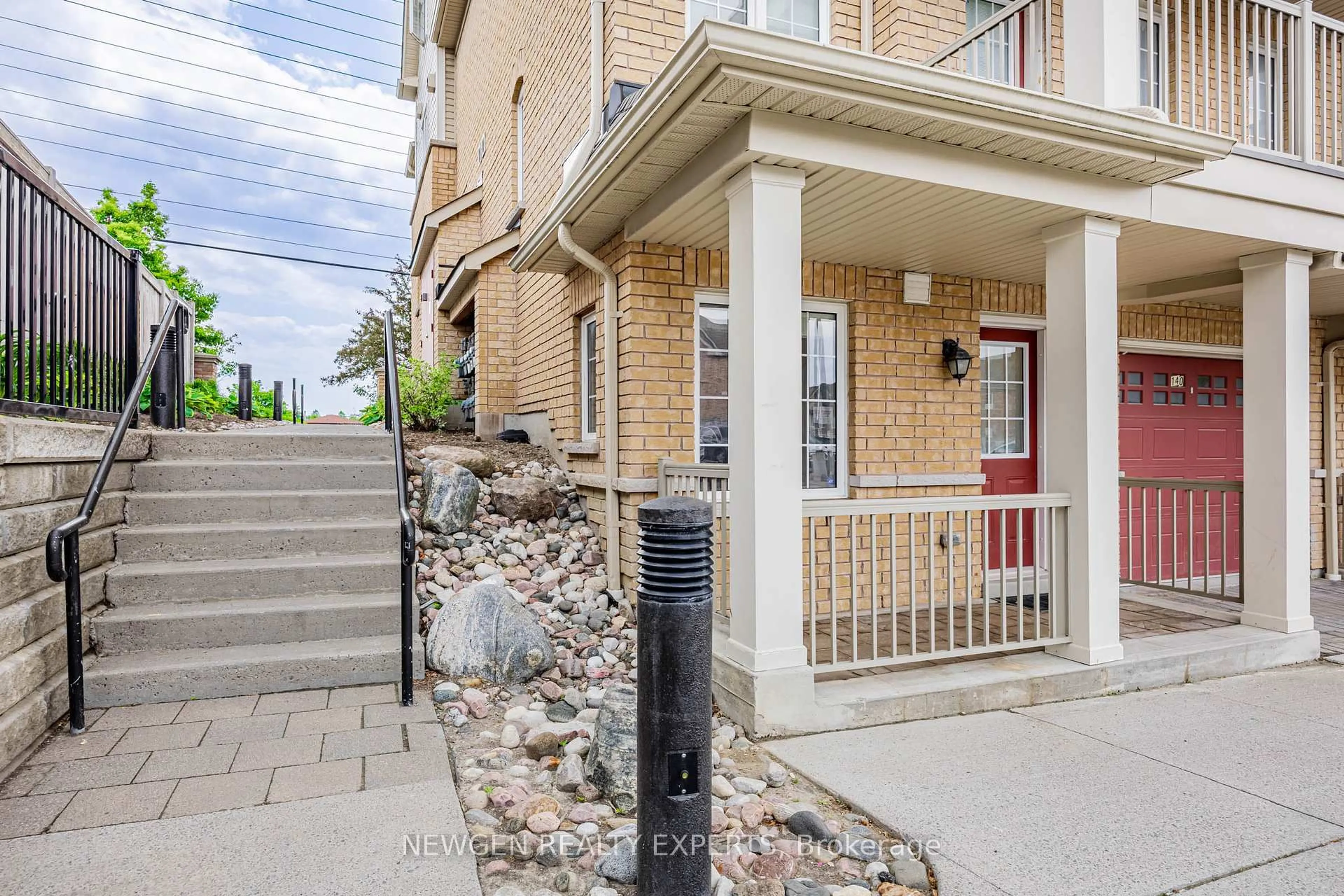 Unknown for 82 Abela Lane, Ajax Ontario L1T 0C1
