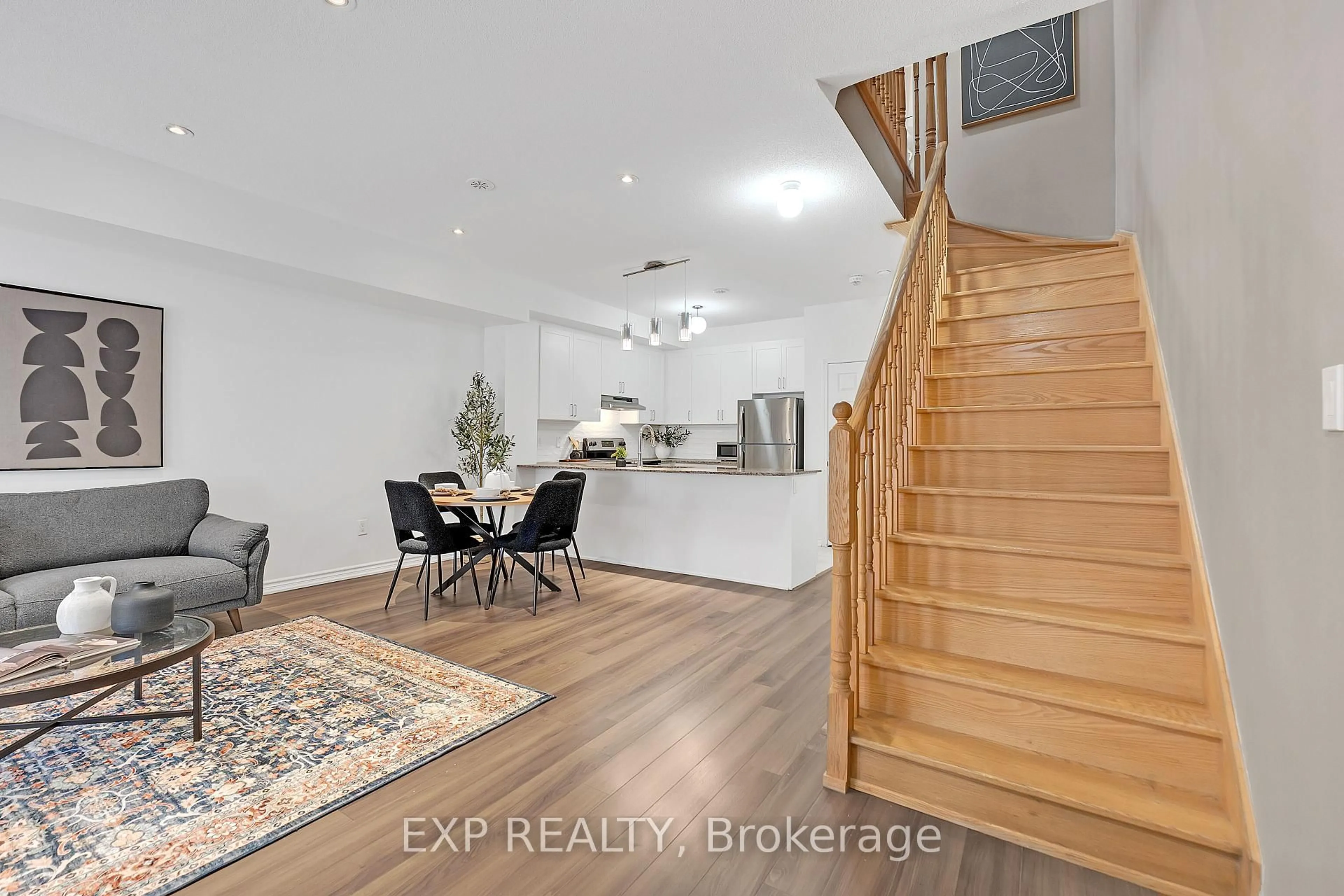 Indoor entryway for 1060 St. Hilda's Way, Whitby Ontario L1N 0L3