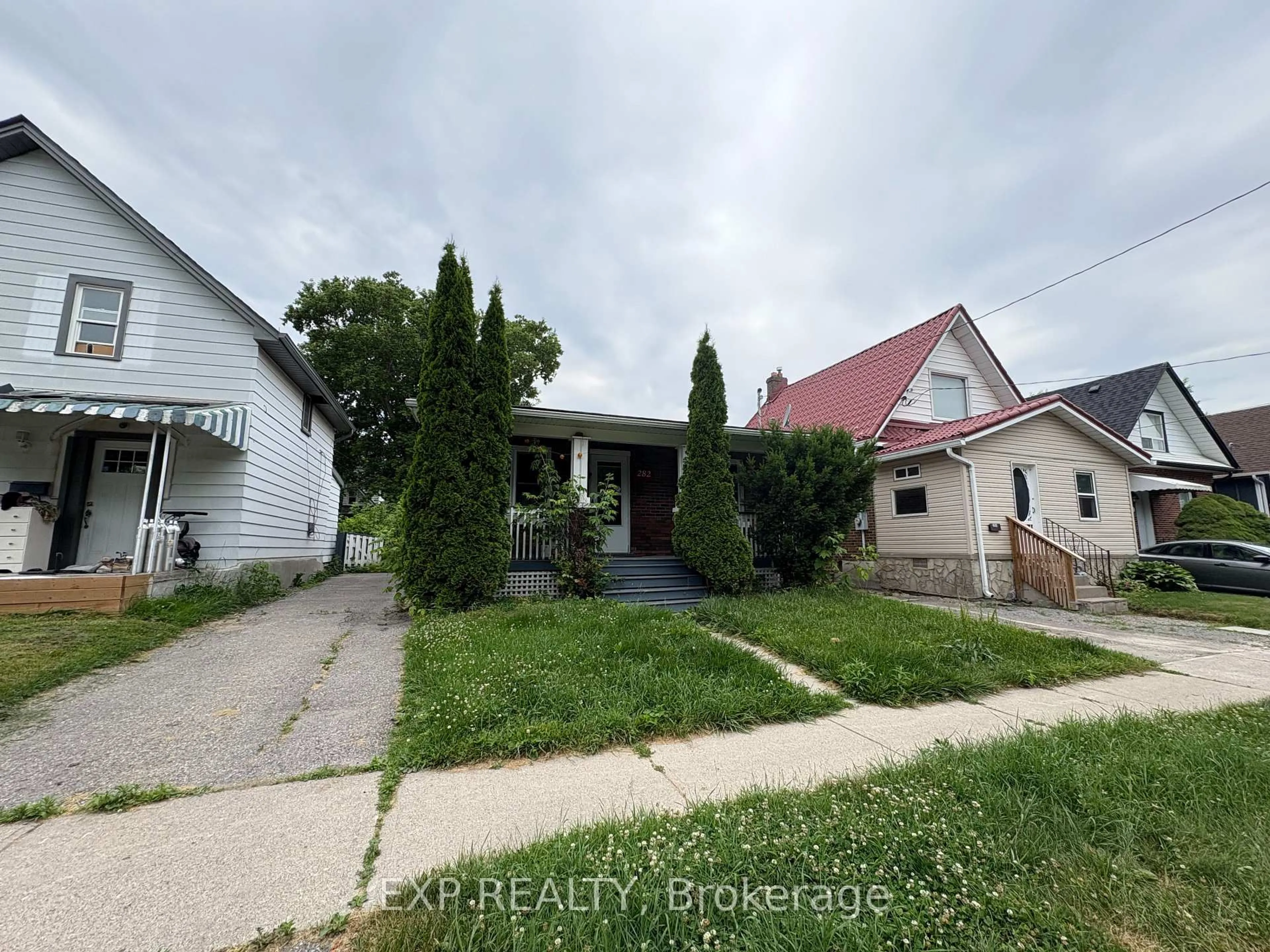 Unknown for 282 Haig St, Oshawa Ontario L1G 5N8