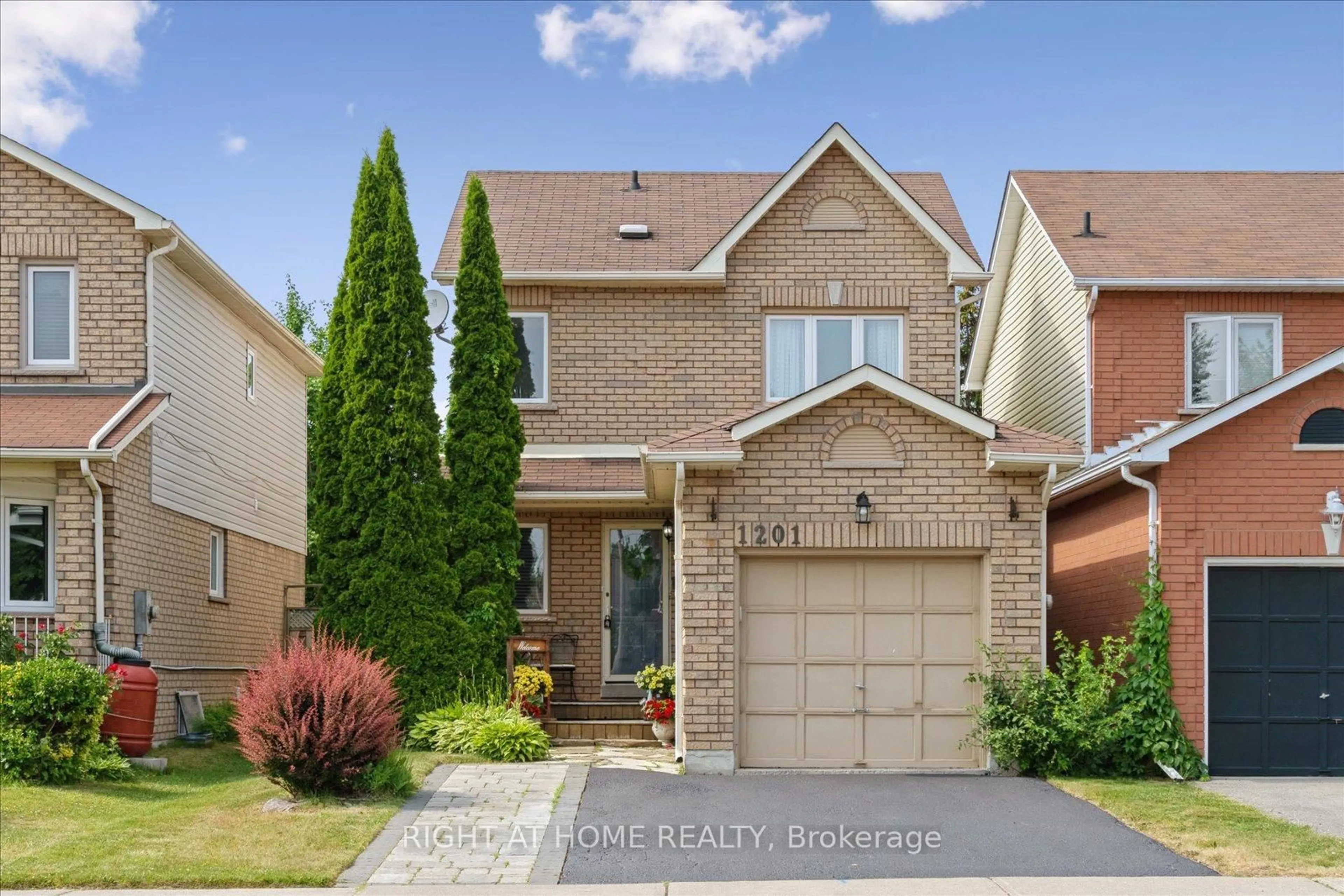 Home with brick exterior material, street for 1201 Beaver Valley Cres, Oshawa Ontario L1J 8N1