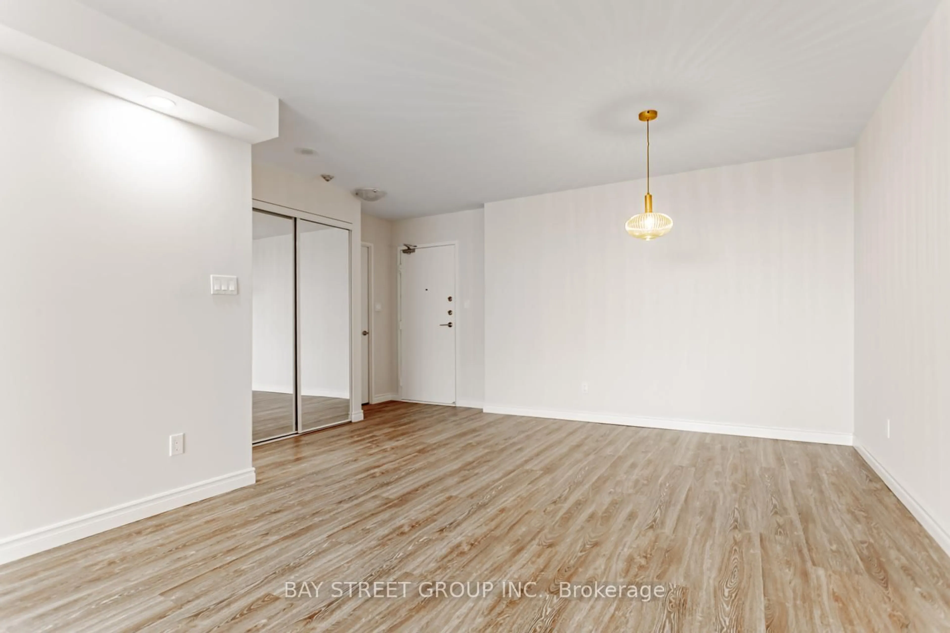 A pic of a room for 275 Bamburgh Circ #1606, Toronto Ontario M1W 3X4