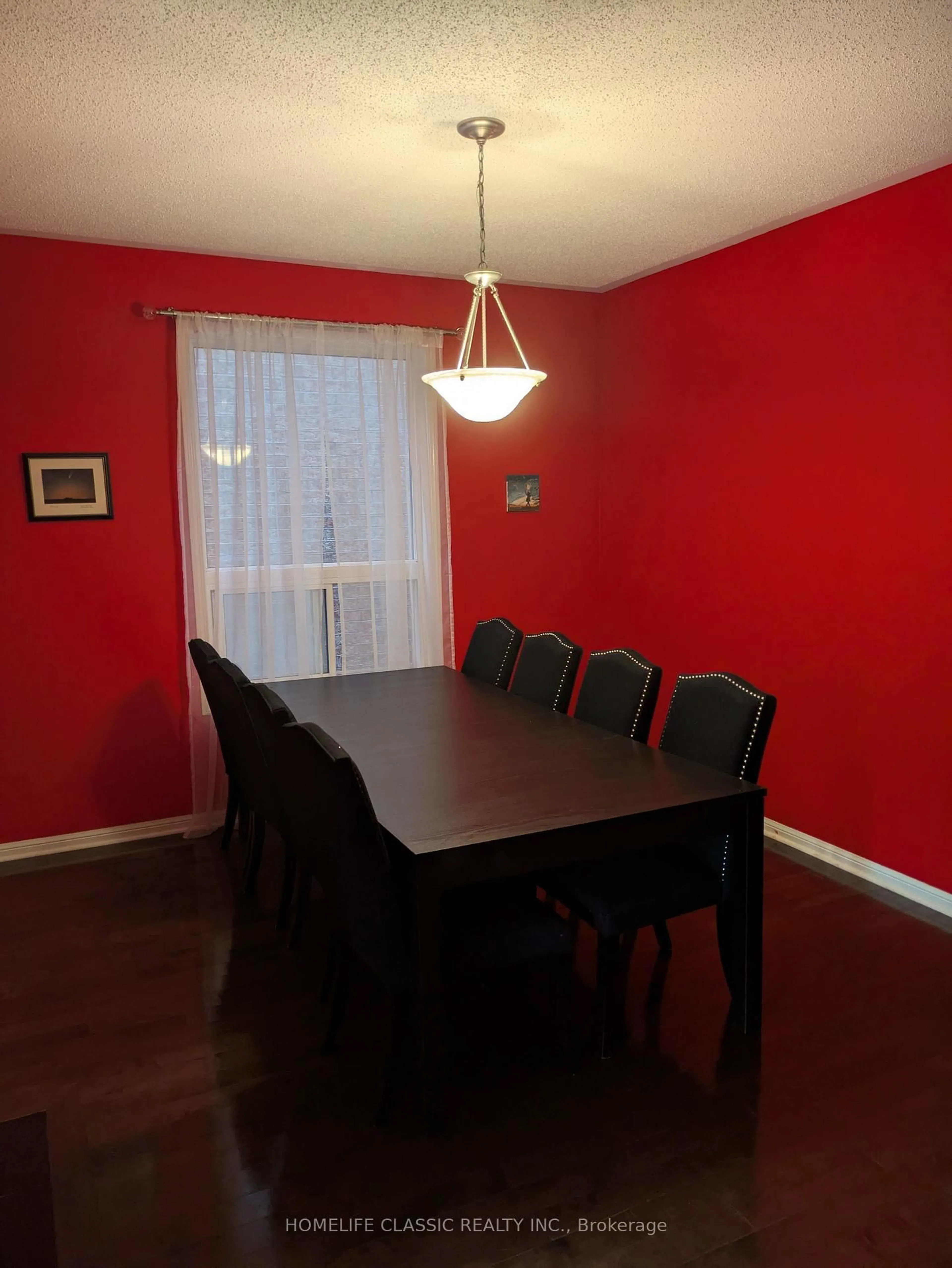 Dining room, wood/laminate floor for 34 Meandering Tr, Toronto Ontario M1B 6E8