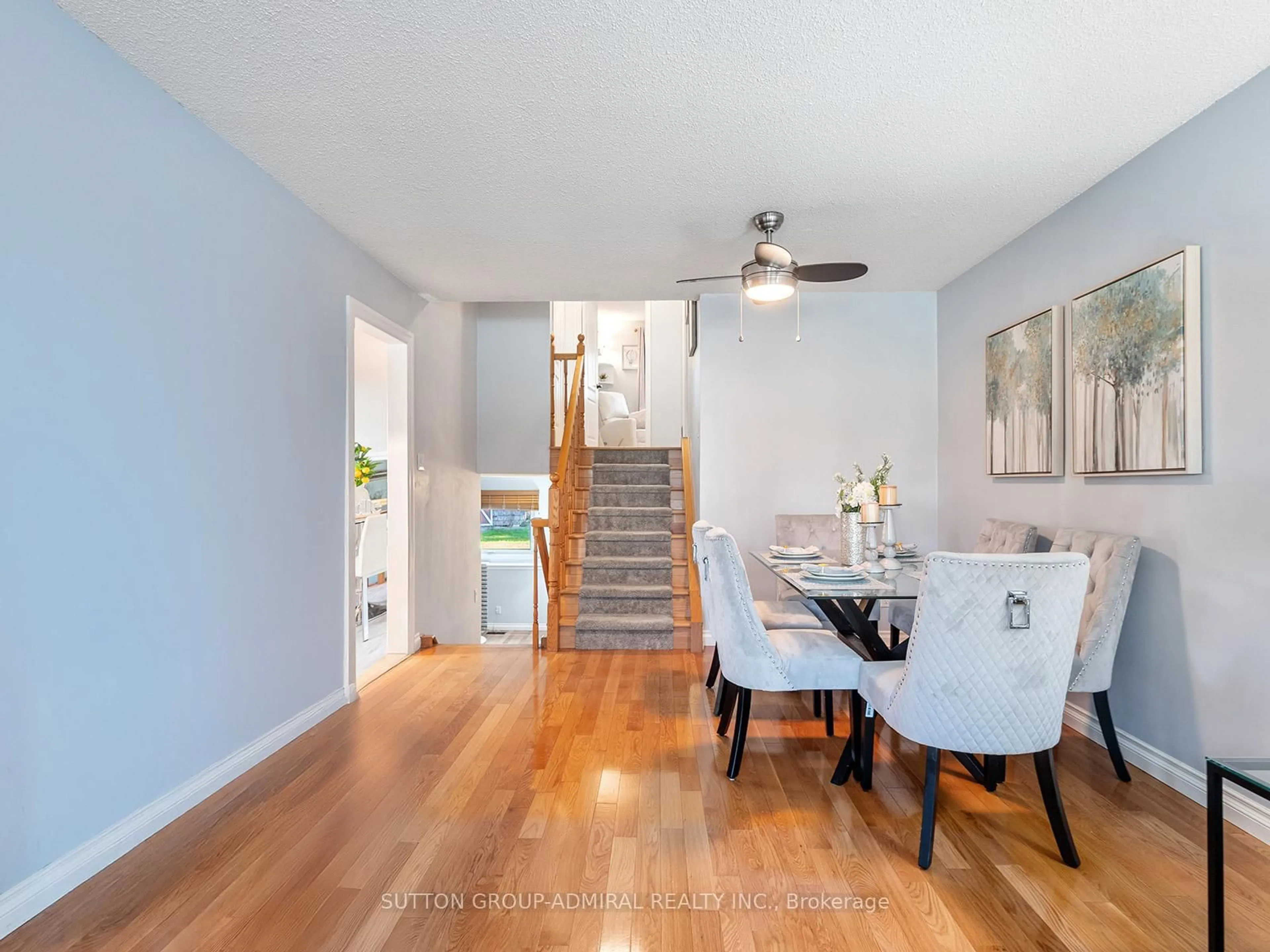 Dining room, wood/laminate floor for 3 Panter Cres, Ajax Ontario L1S 3T4