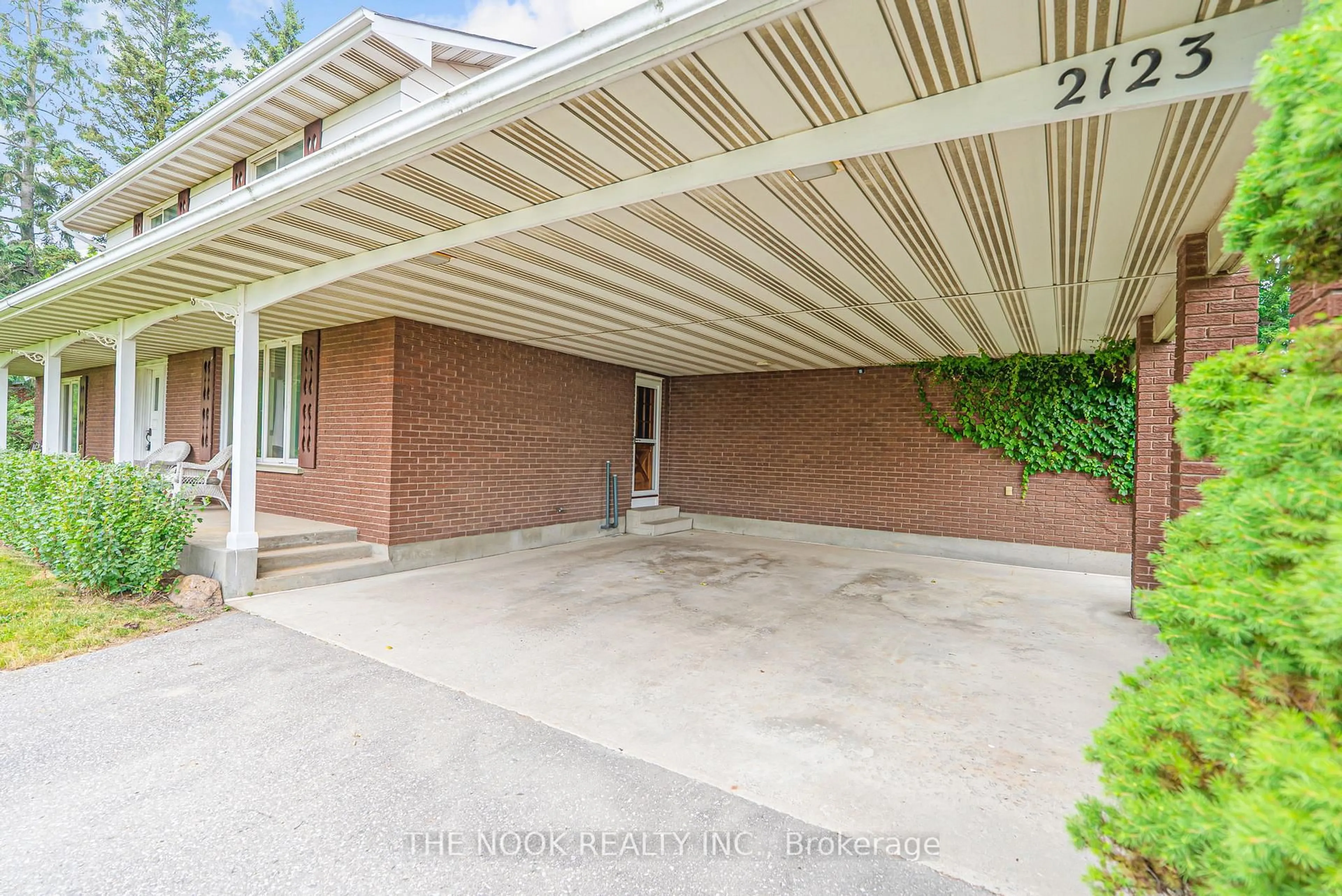 Unknown for 2123 Trulls Rd, Clarington Ontario L1E 2N2
