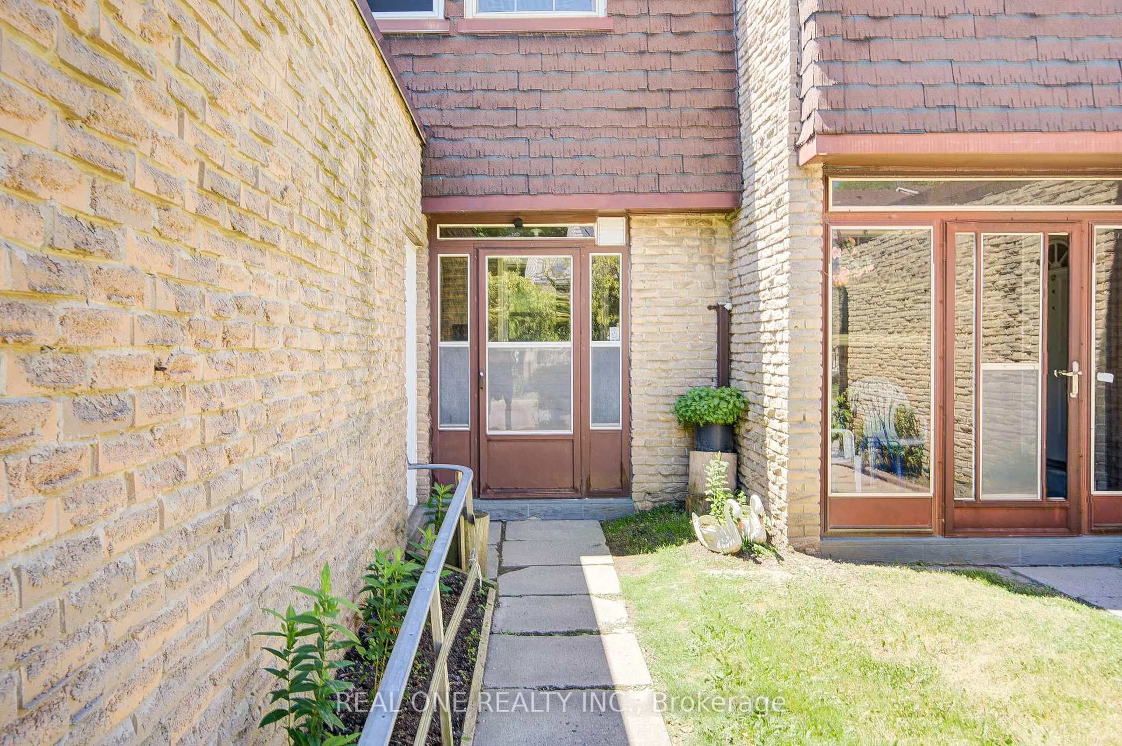 Unknown for 81 Brookmill Blvd #46, Toronto Ontario M1W 2L5