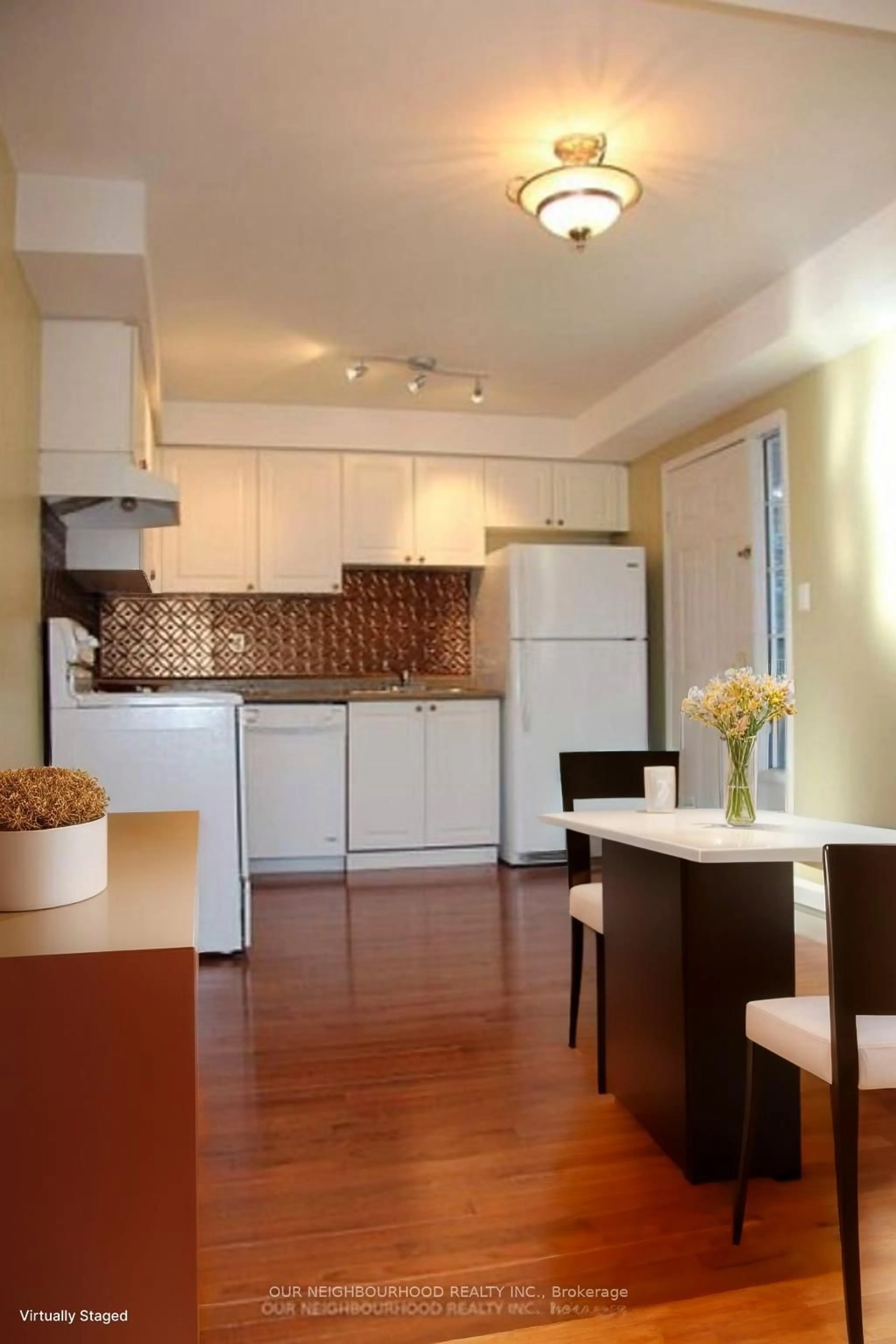Unknown for 2341 Clearside Crt, Pickering Ontario L1X 2V1