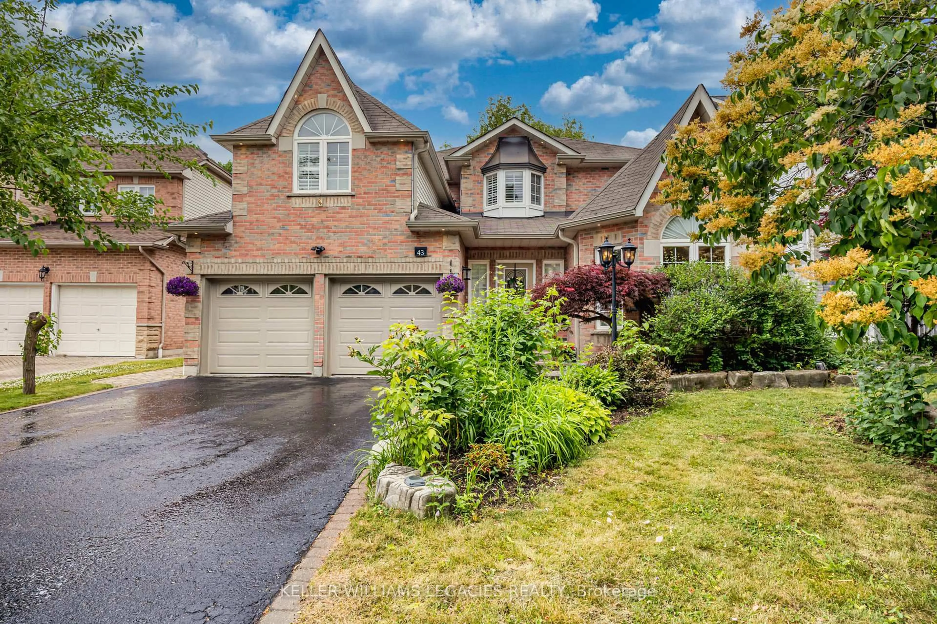 Home with brick exterior material, street for 43 Allayden Dr, Whitby Ontario L1P 1L5