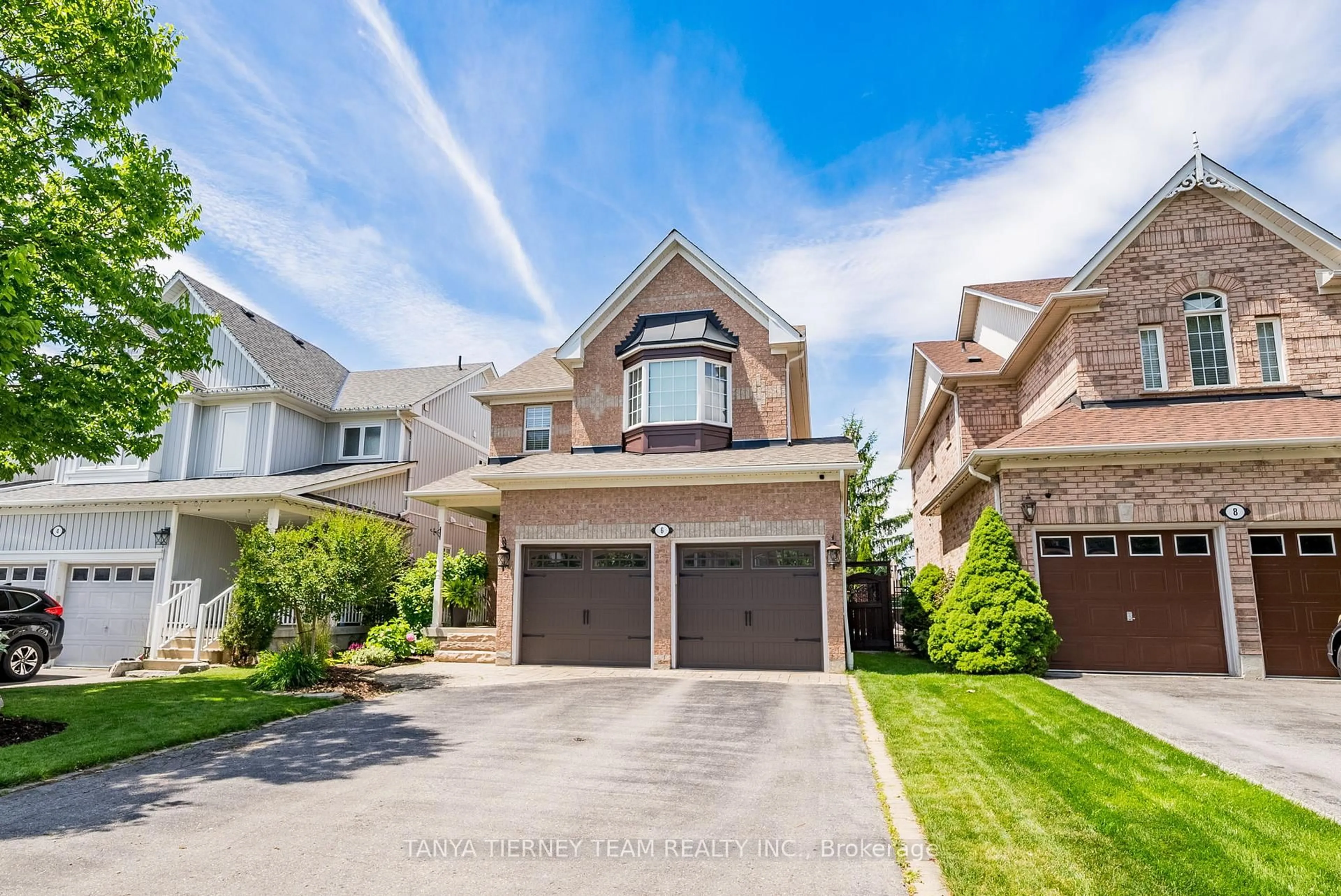 Unknown for 6 Penhurst Dr, Whitby Ontario L1M 2C8