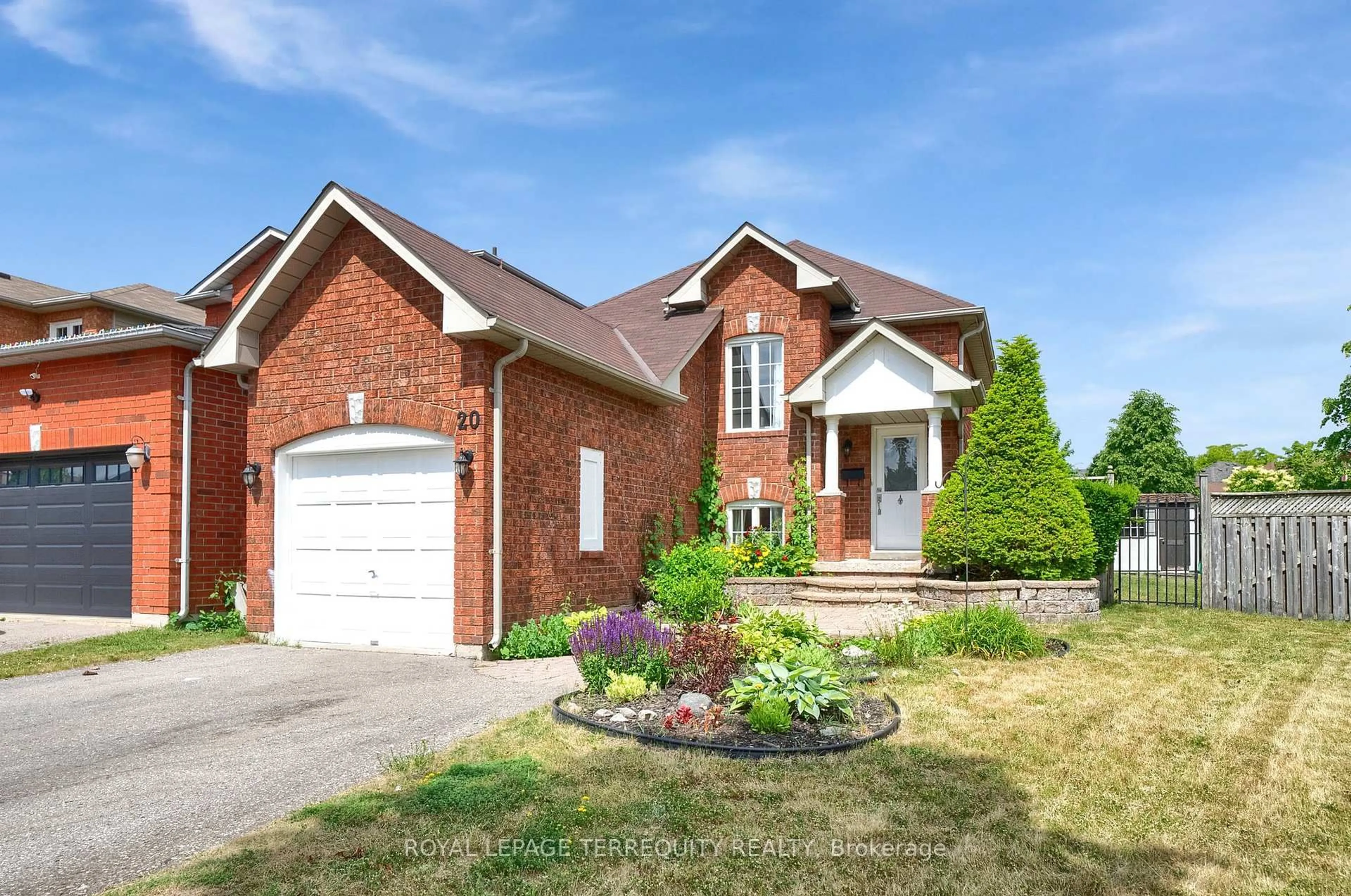 Home with brick exterior material, street for 20 Abernethy Cres, Clarington Ontario L1C 4Z1