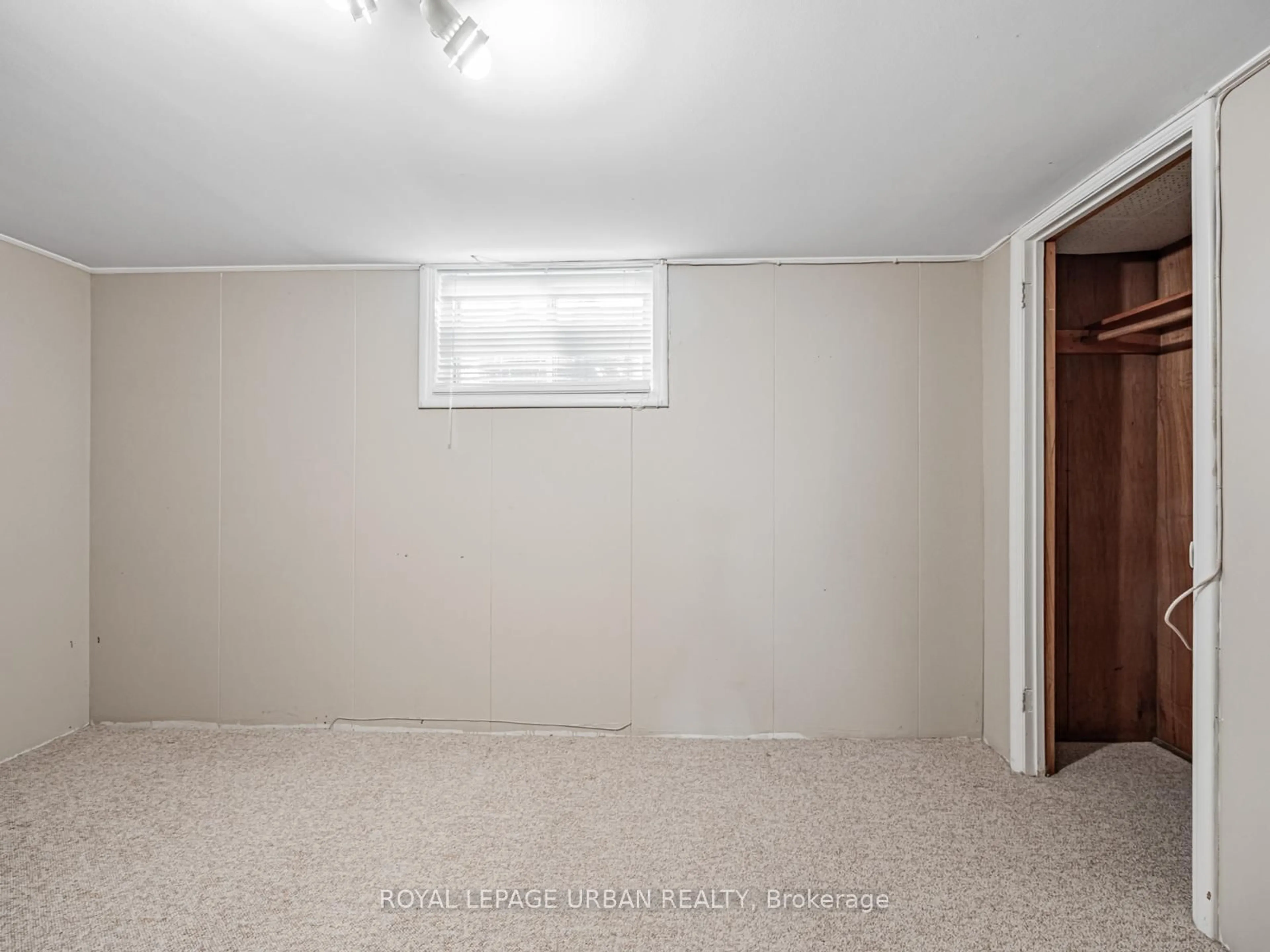 A pic of a room for 16 Mozart Ave, Toronto Ontario M1K 2V9