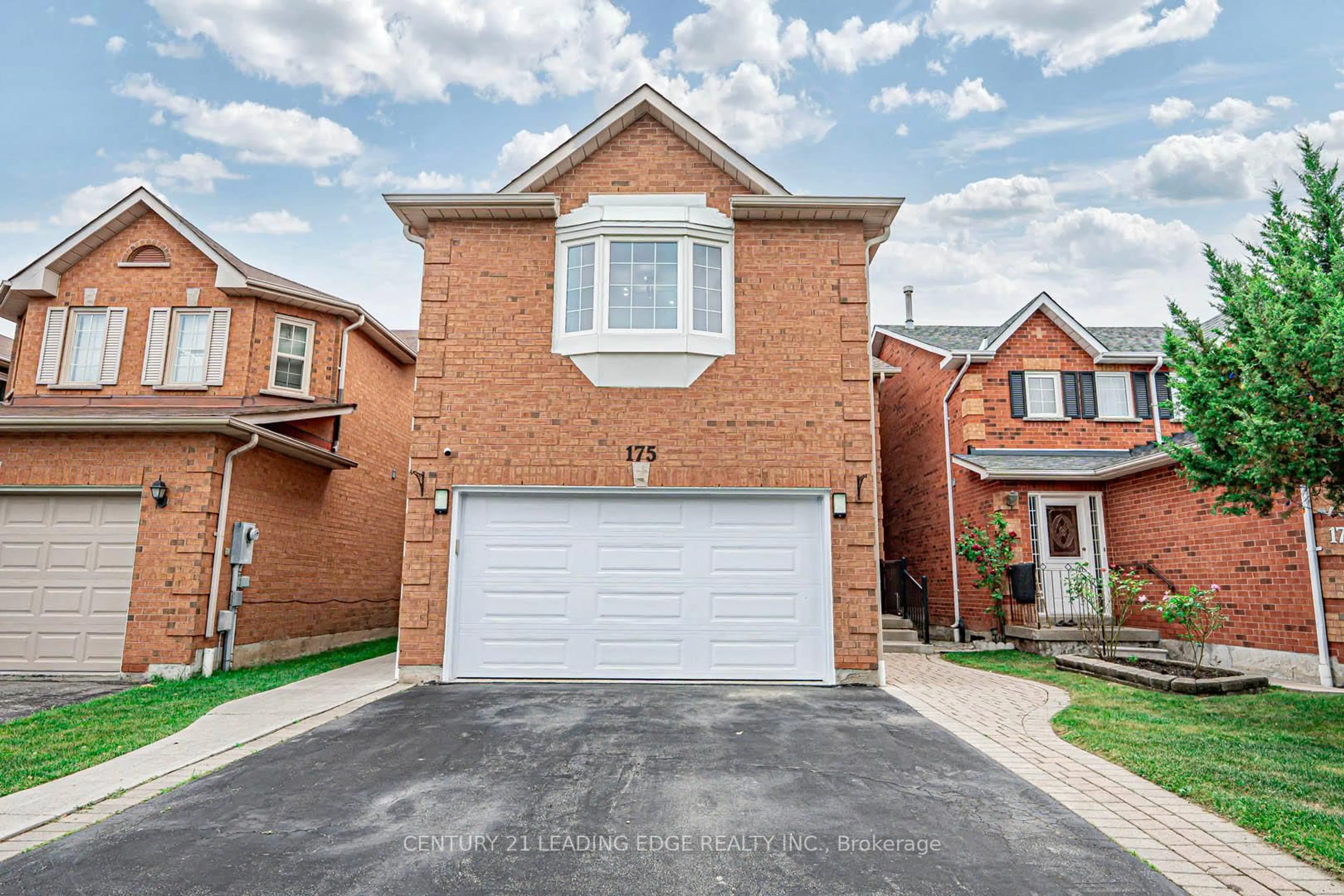 Home with brick exterior material, street for 175 morning view Tr, Toronto Ontario M1B 5L5