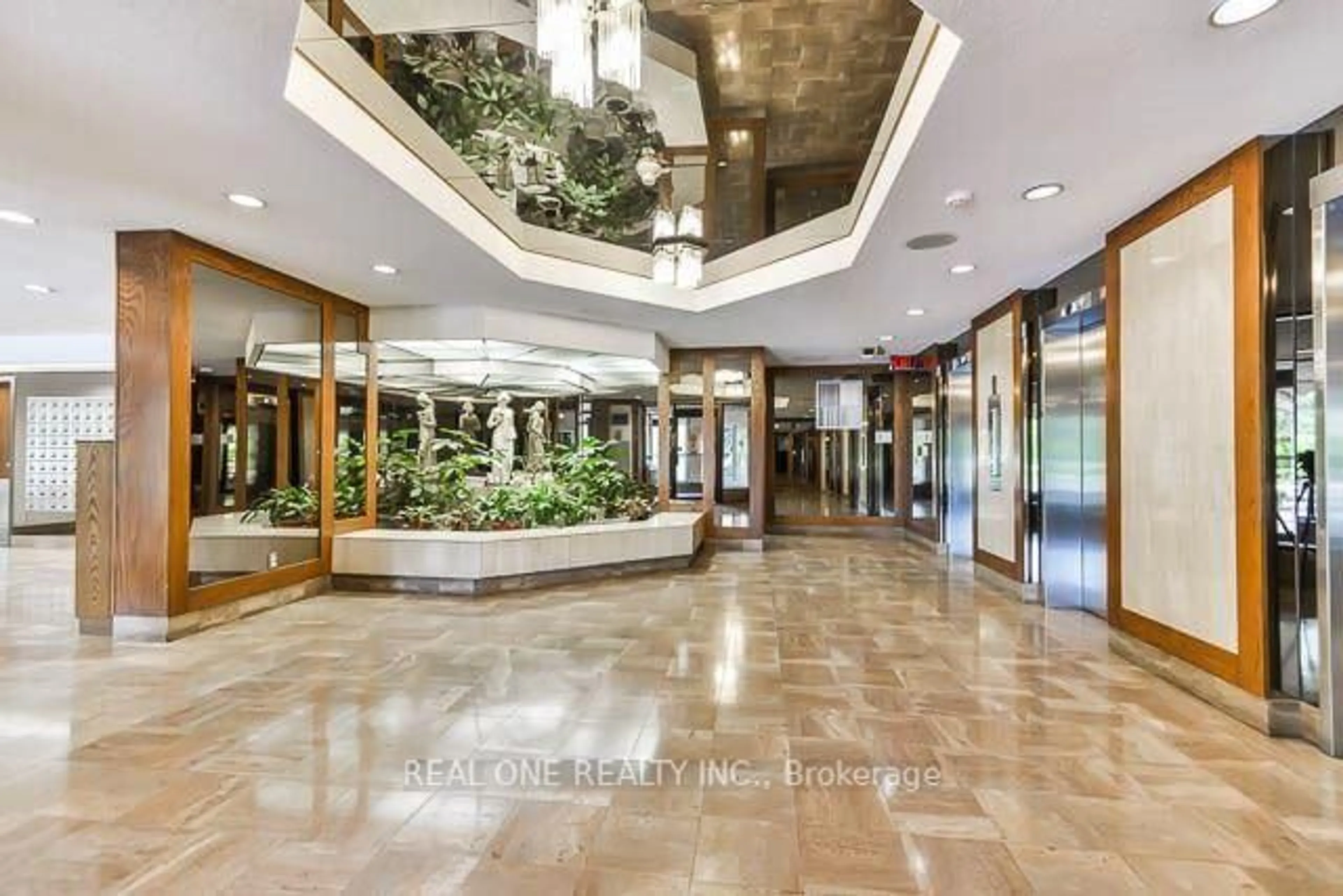 Indoor foyer for 55 Bamburgh Circ #1610, Toronto Ontario M1W 3V4