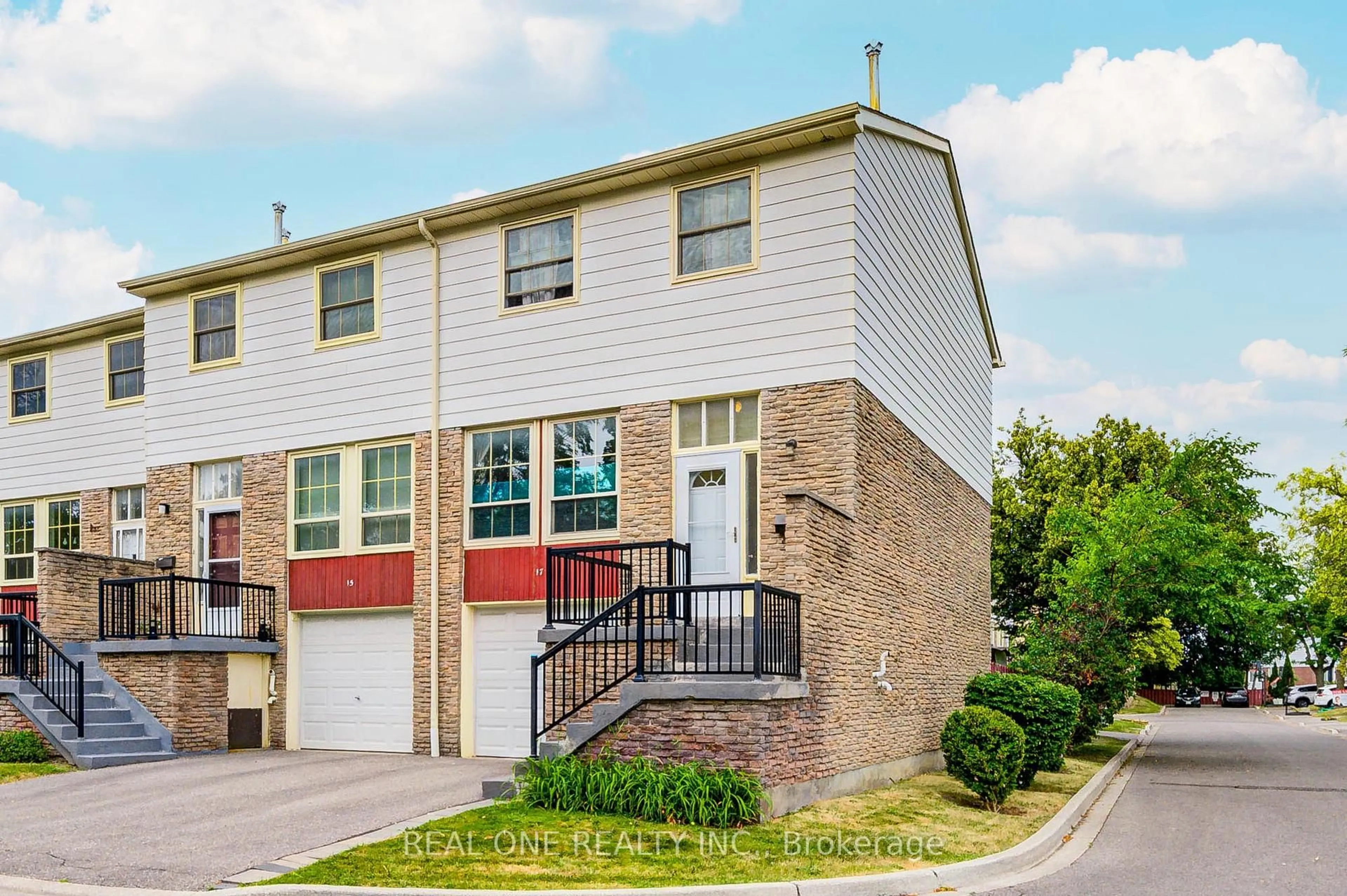 Home with vinyl exterior material, street for 81 Brookmill Blvd #17, Toronto Ontario M1W 2L5