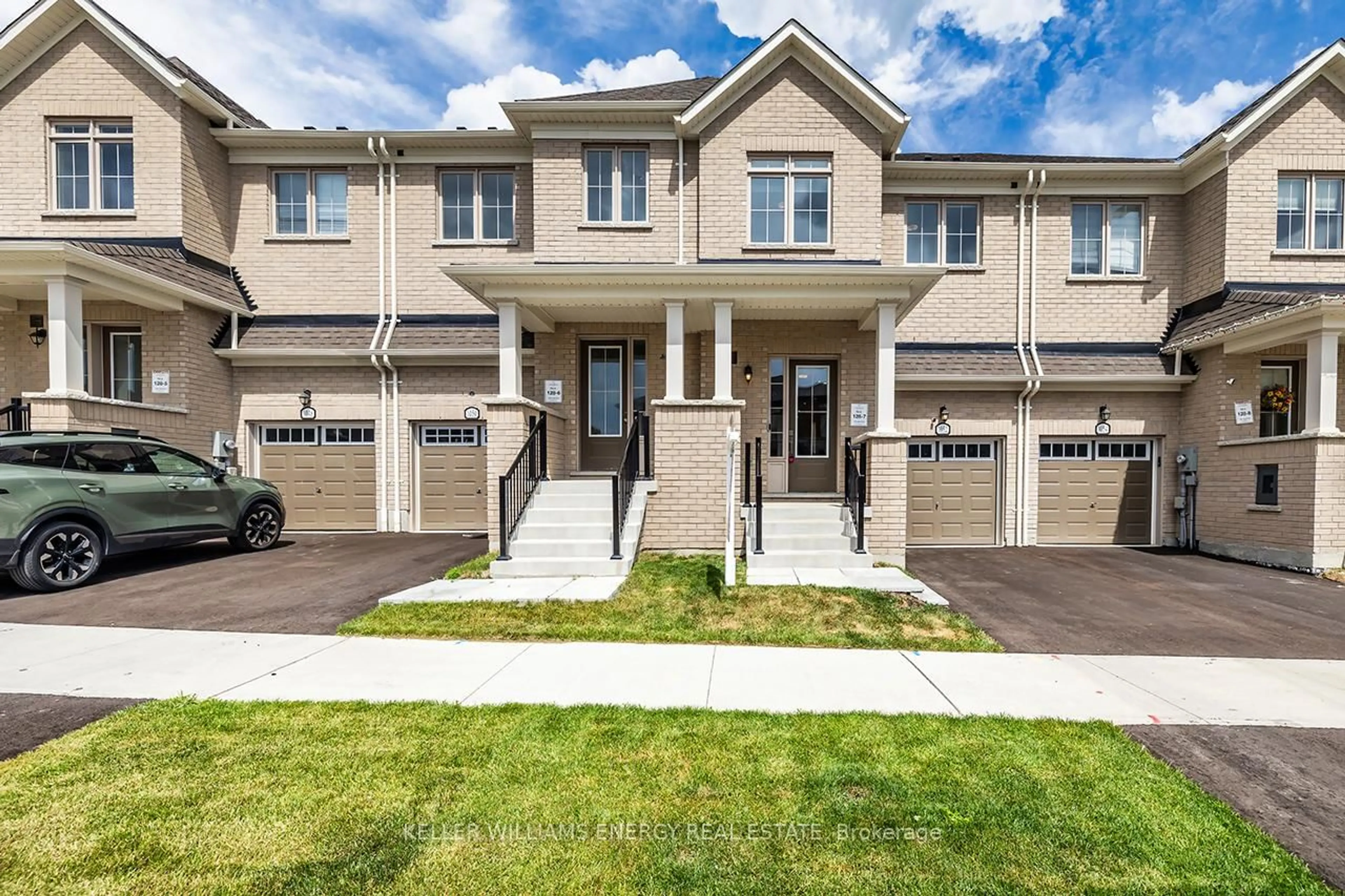 Unknown for 1052 Lockie Dr, Oshawa Ontario L1L 0R9