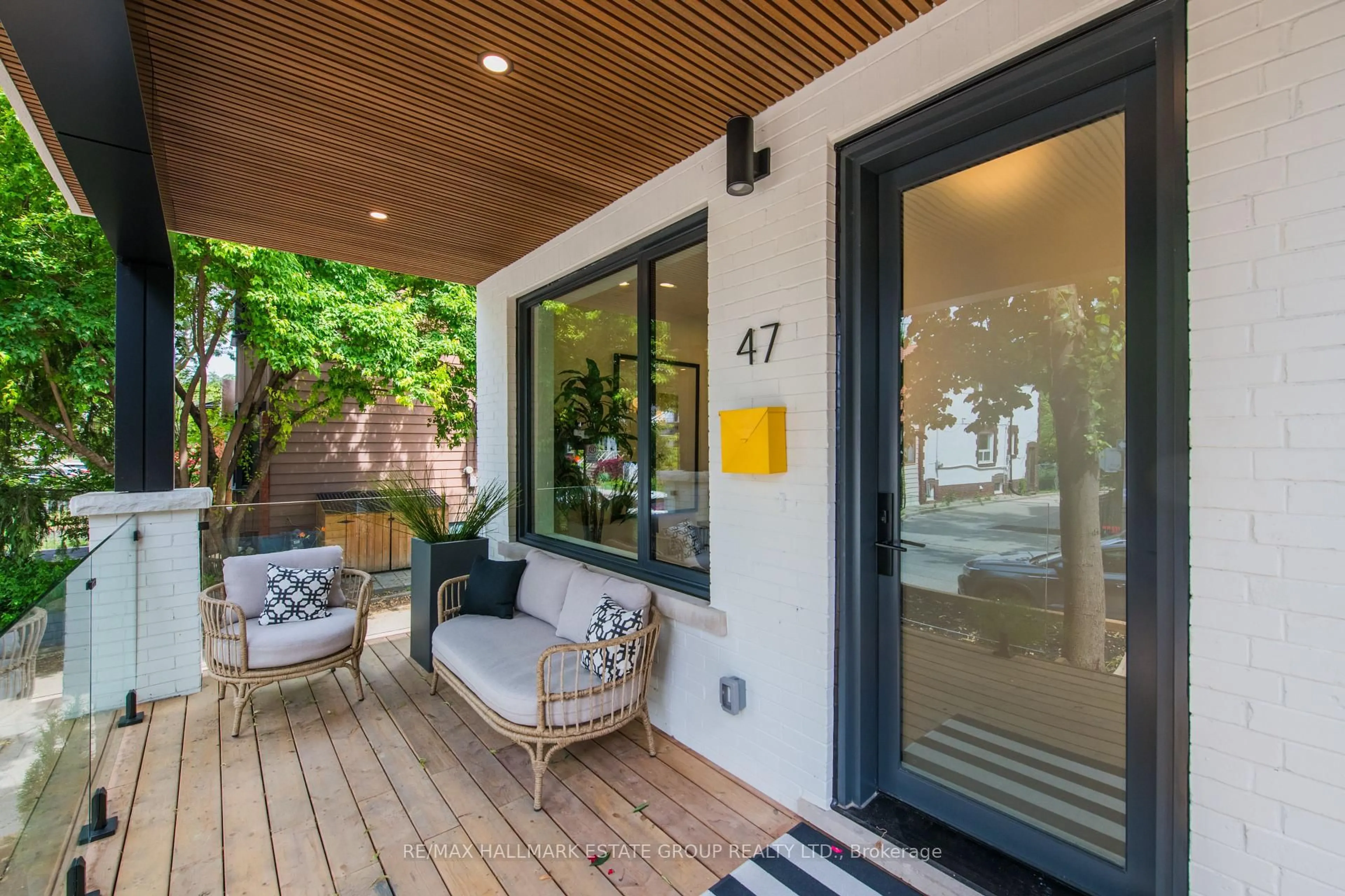 Patio, street for 47 Laing St, Toronto Ontario M4L 2N3