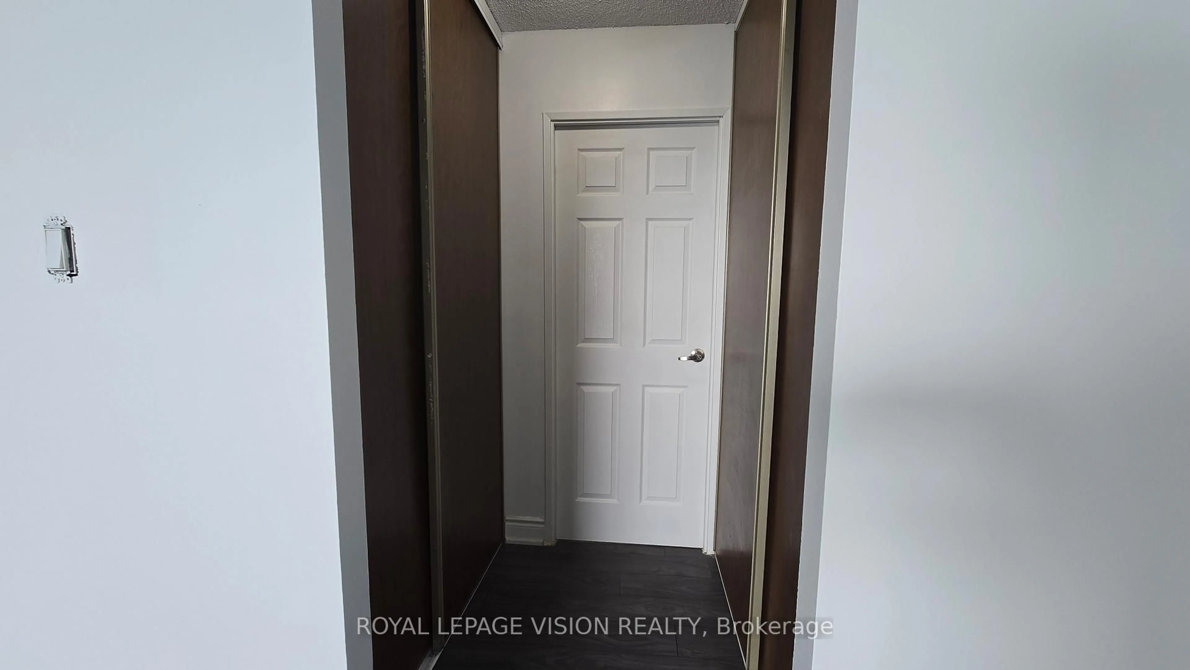 Unknown for 100 Wingarden Crt #1506, Toronto Ontario M1B 2P4
