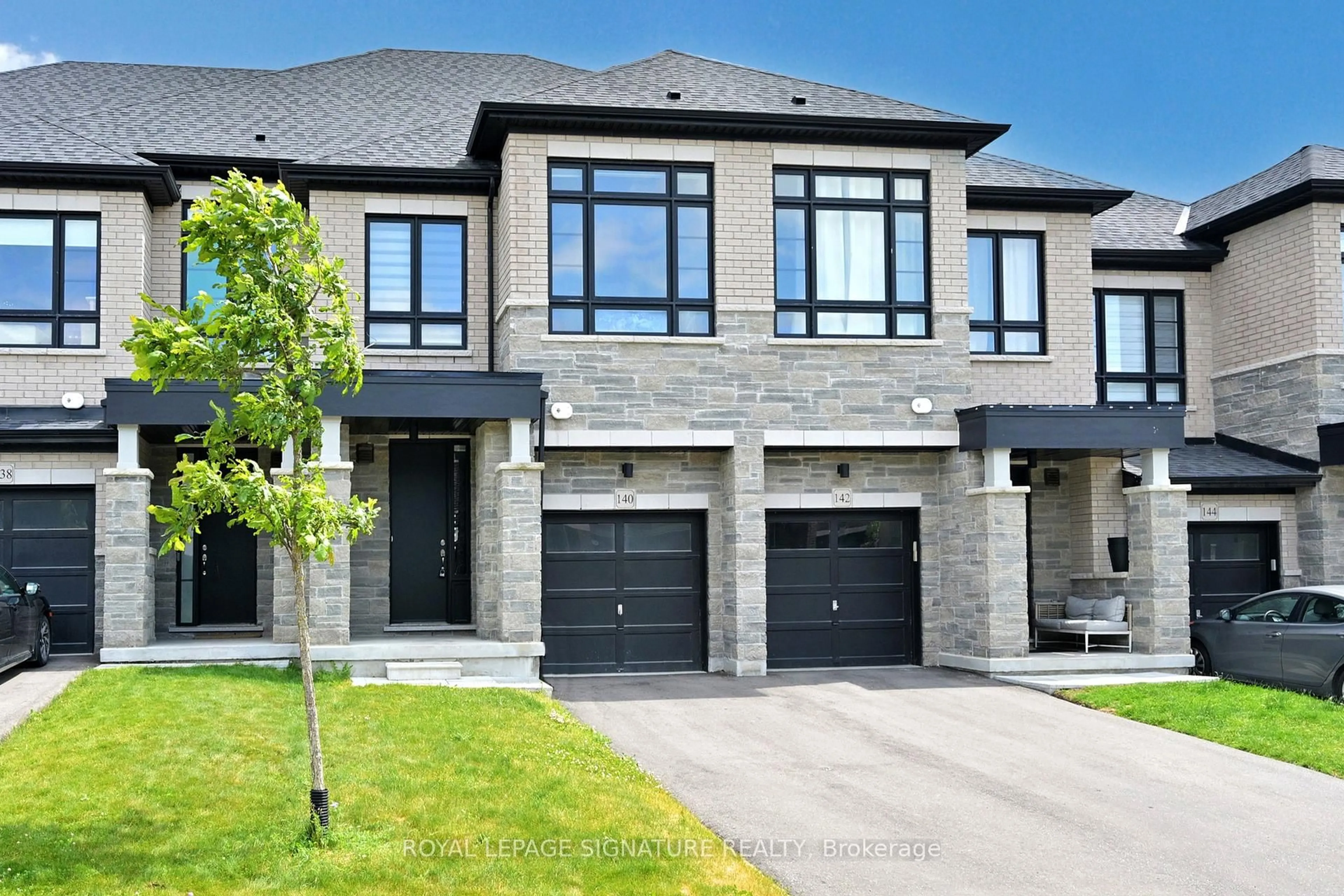 Home with brick exterior material, street for 140 Closson Dr, Whitby Ontario L1P 0N1