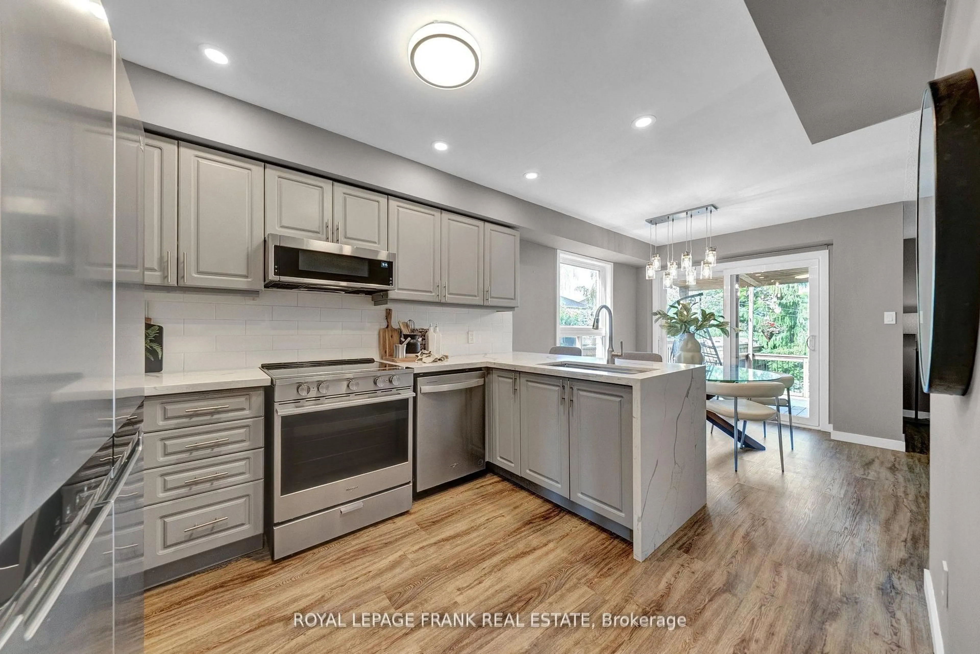 Open concept kitchen, unknown for 1722 Northfield Ave, Oshawa Ontario L1K 2T6