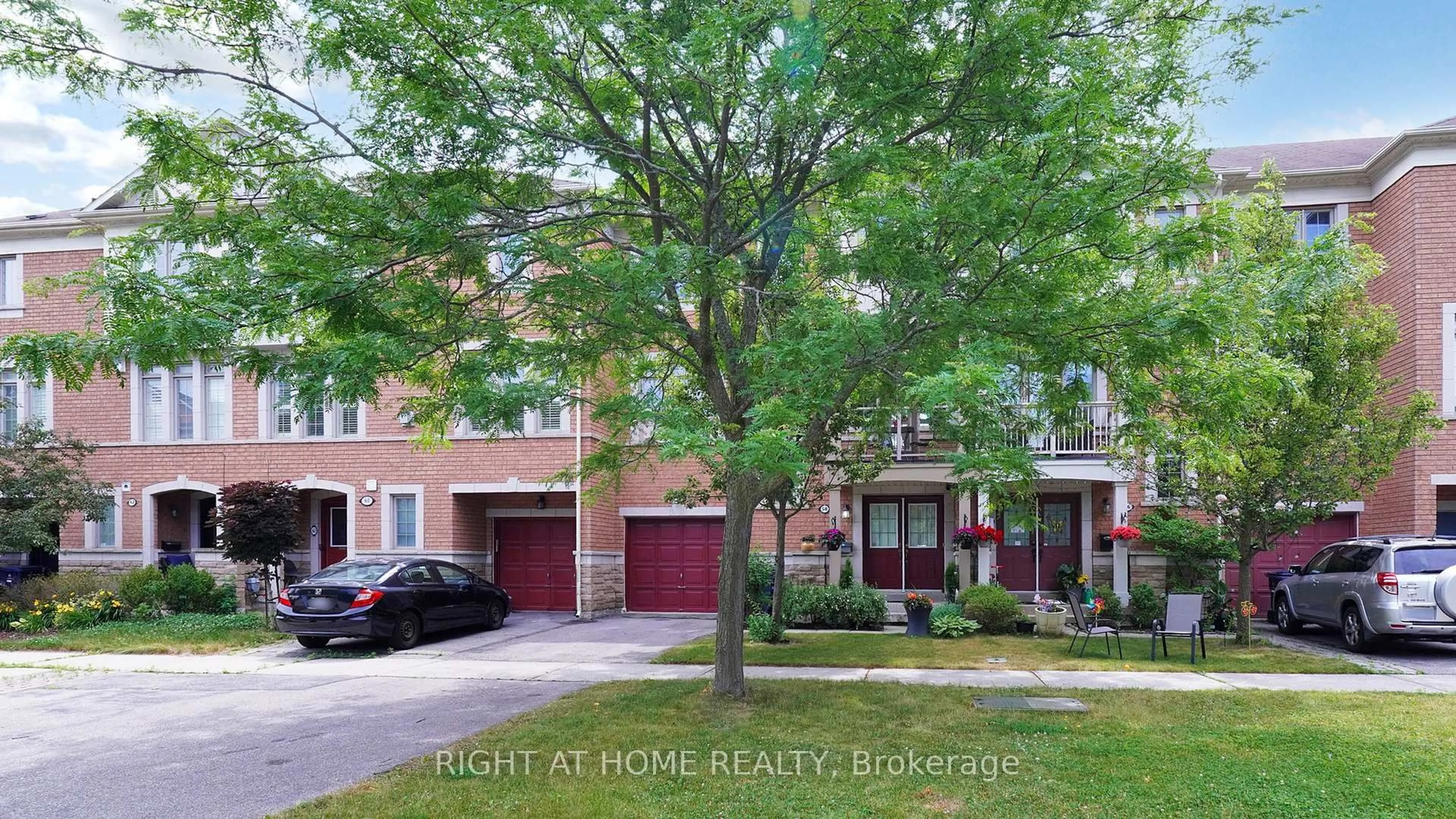 Home with brick exterior material, street for 58 Stagecoach Circ, Toronto Ontario M1C 0A1