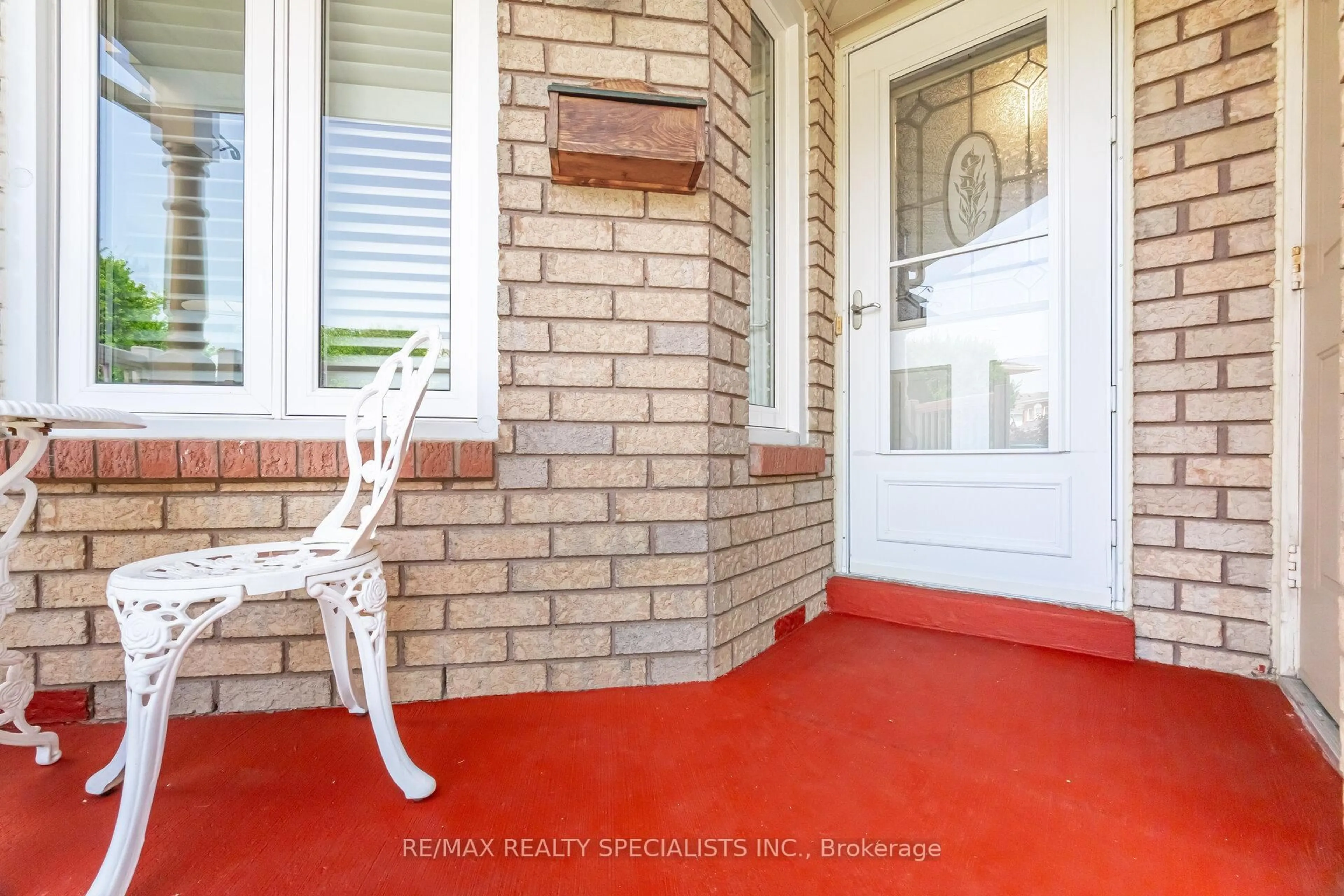 Patio, street for 45 Bradshaw St, Clarington Ontario L1C 2H4