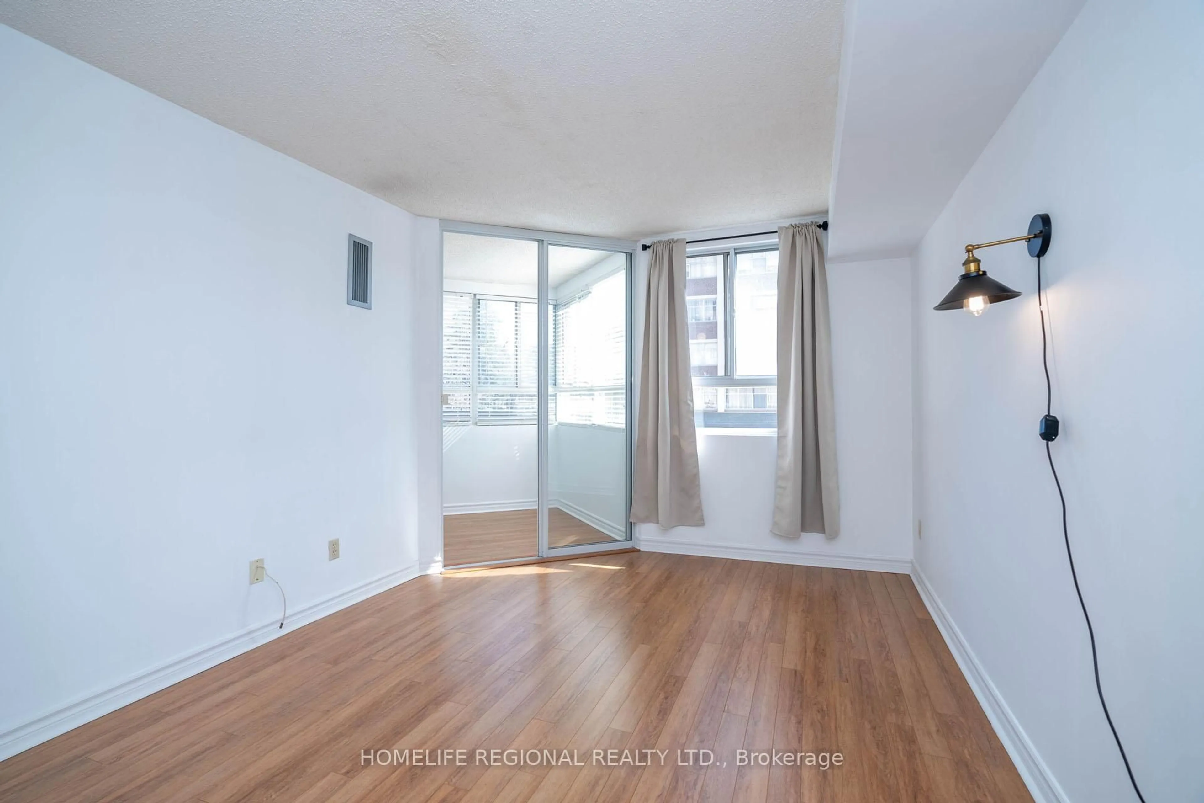 A pic of a room for 4 Park Vista #412, Toronto Ontario M4B 3M8