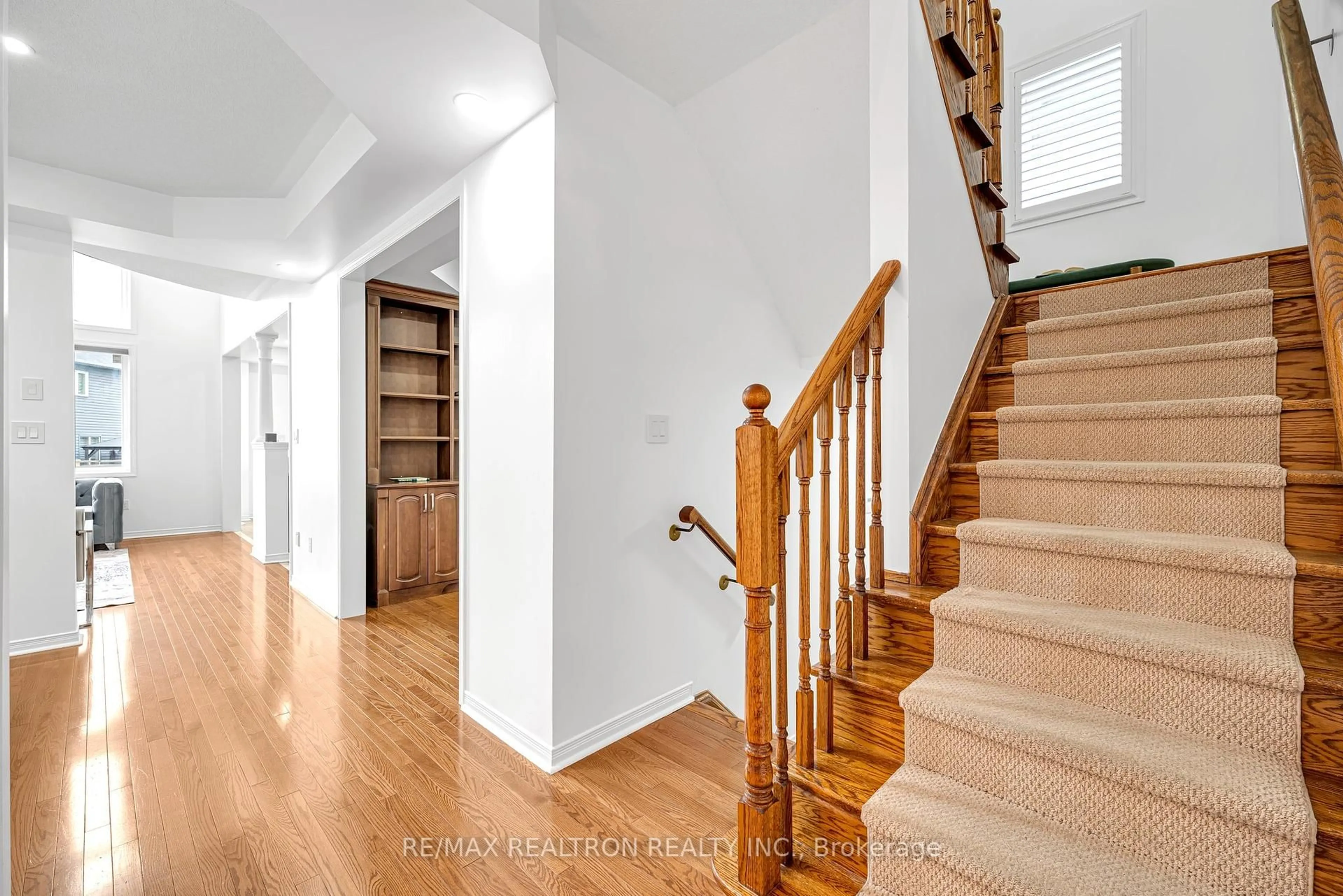 Unknown for 27 Alldread Cres, Clarington Ontario L1B 0C2
