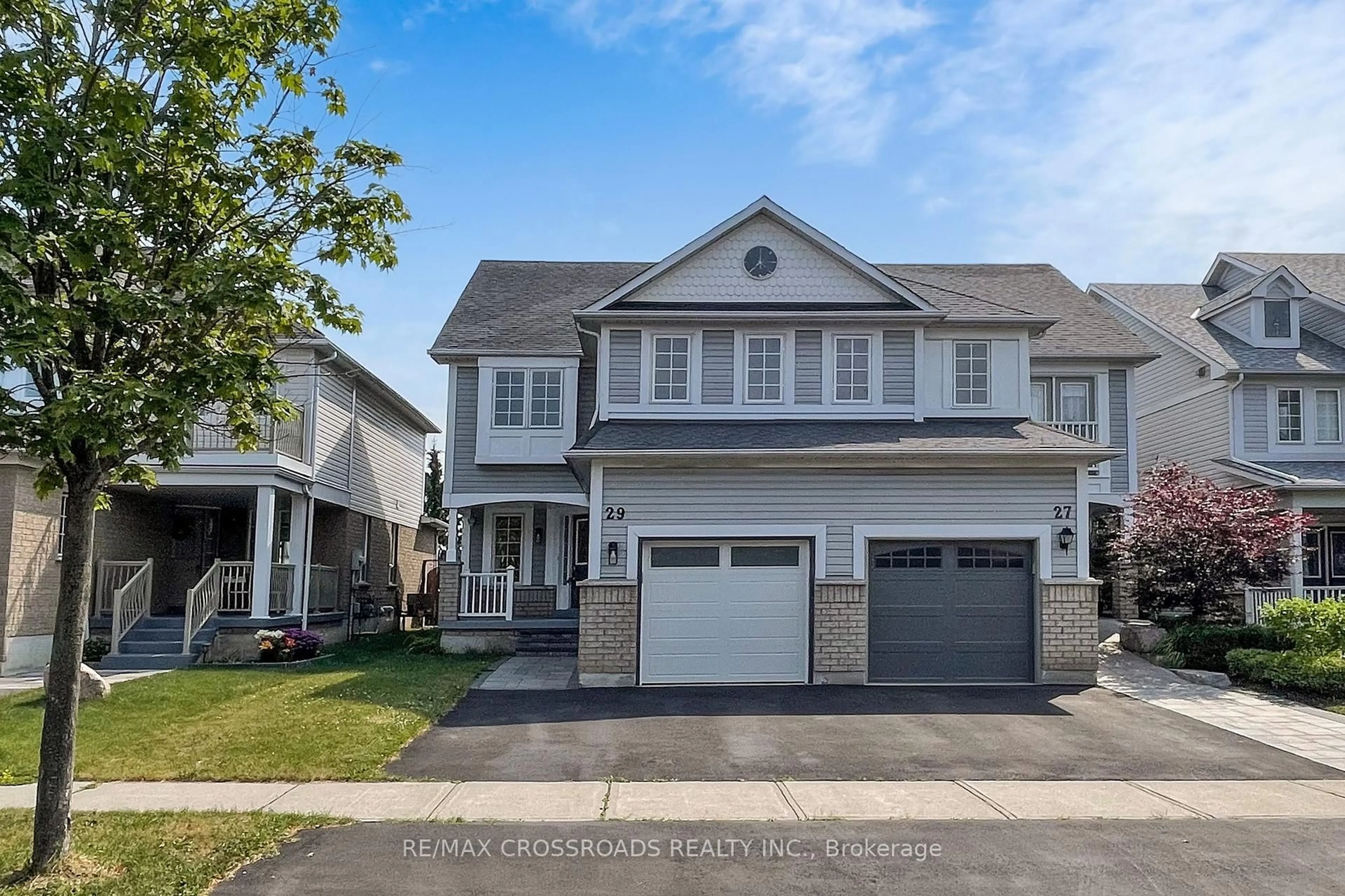Home with vinyl exterior material, street for 29 Regatta Cres, Whitby Ontario L1N 9V2