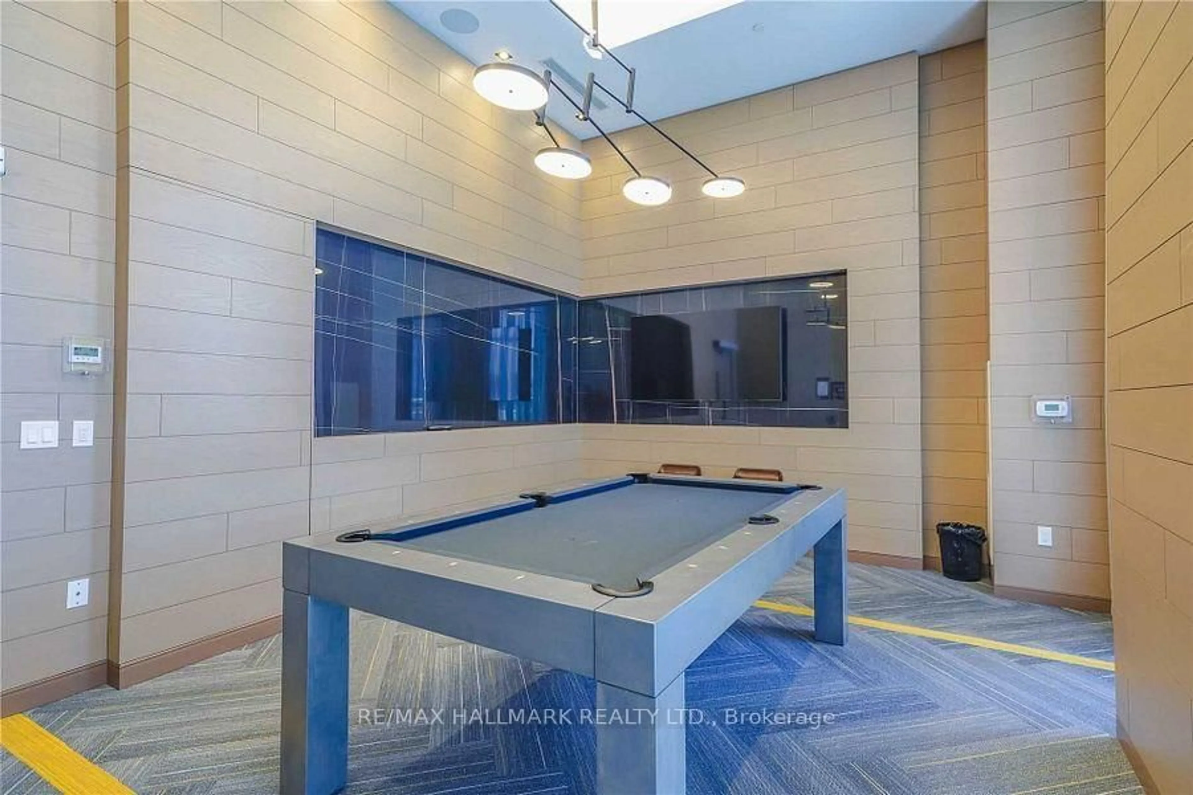 Unknown for 225 village Green Sq #2604, Toronto Ontario M1S 0N4