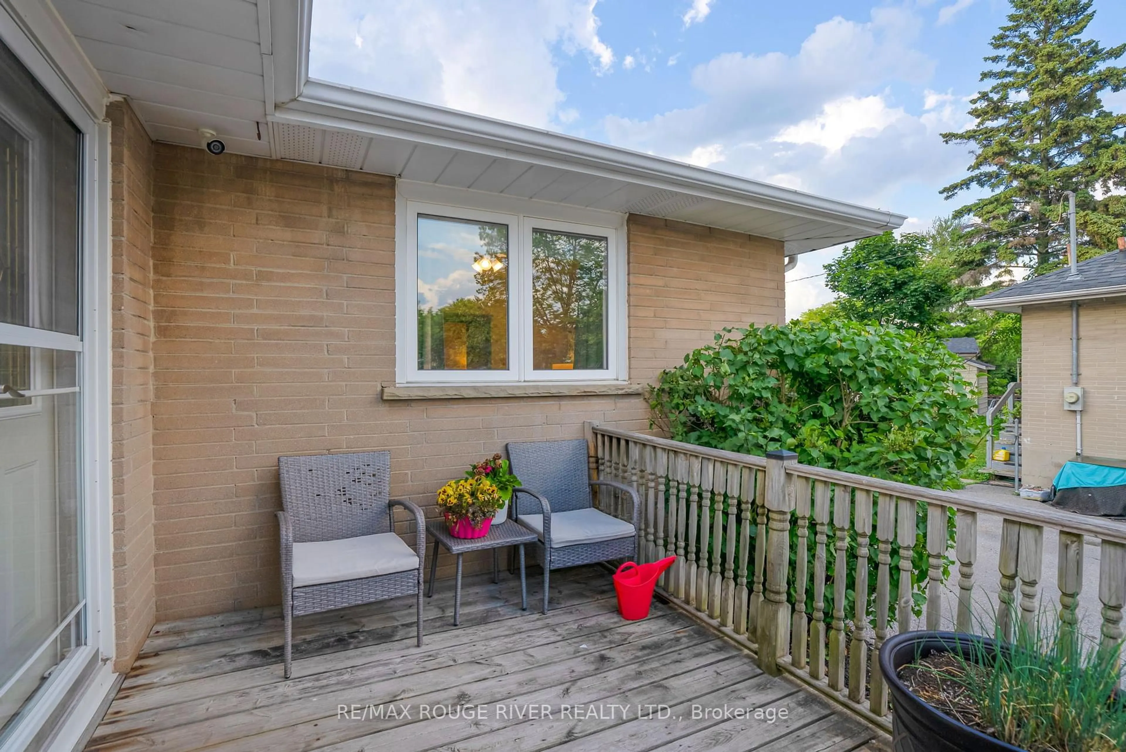 Patio, street for 3 Forest Rd, Ajax Ontario L1S 2N2