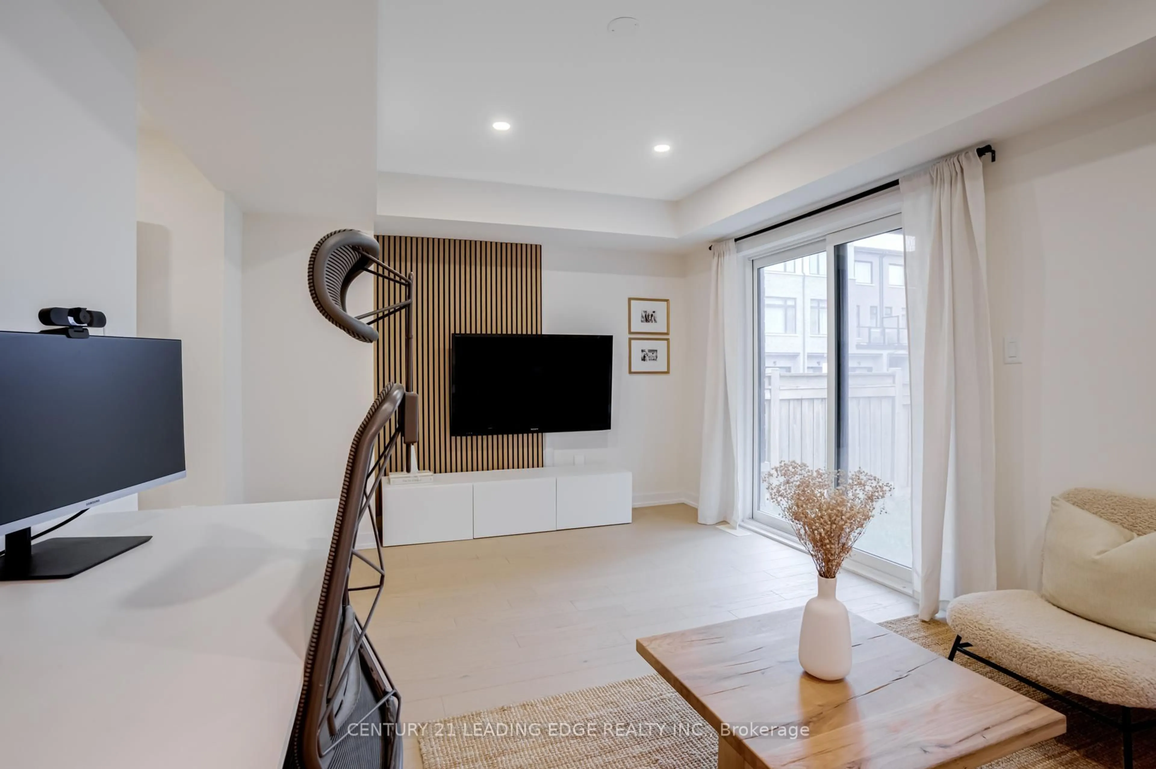 Unknown for 1645 Shining Star Chse, Pickering Ontario L1X 0H9