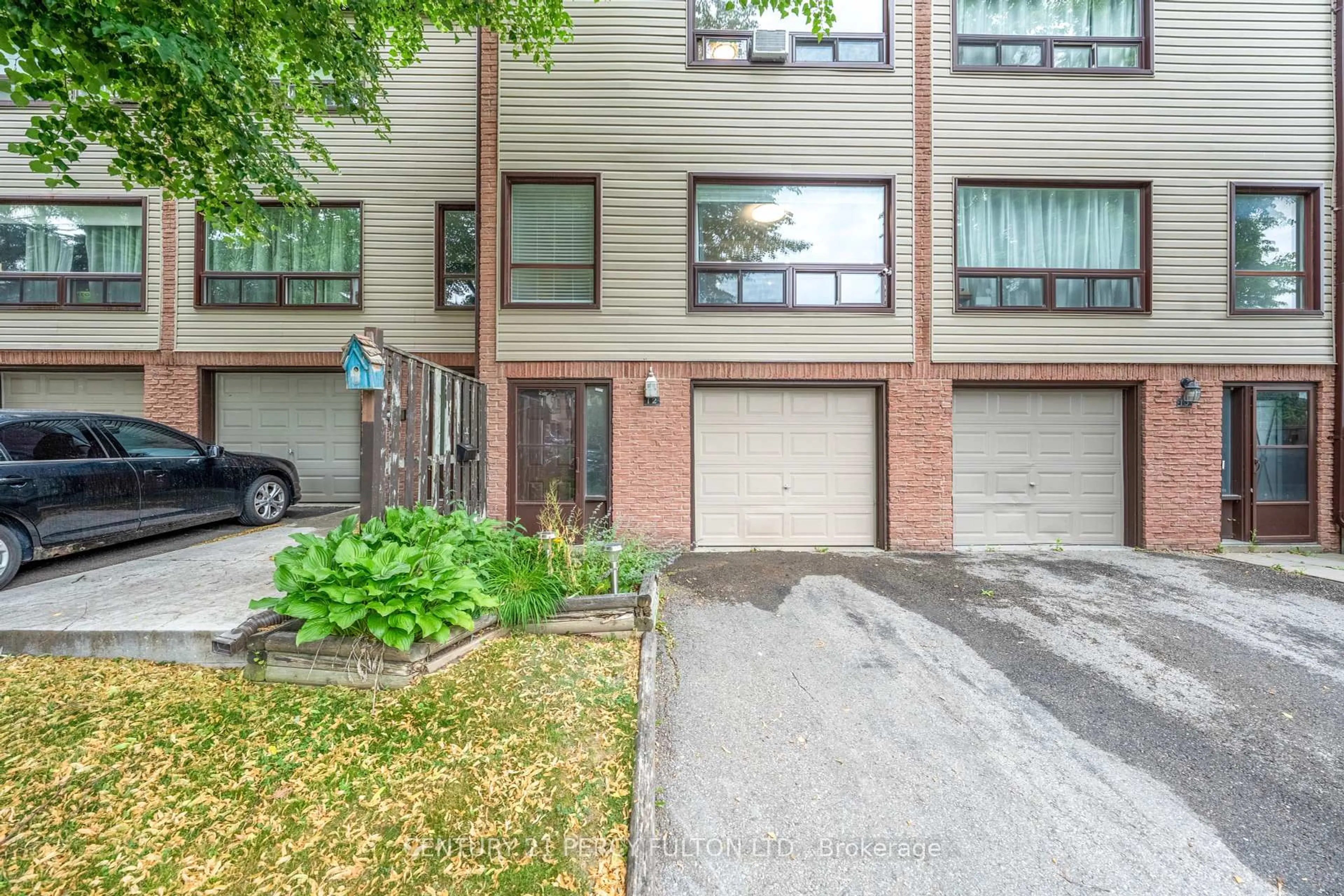 Unknown for 12 The Bridle Path, Clarington Ontario L1C 3W1