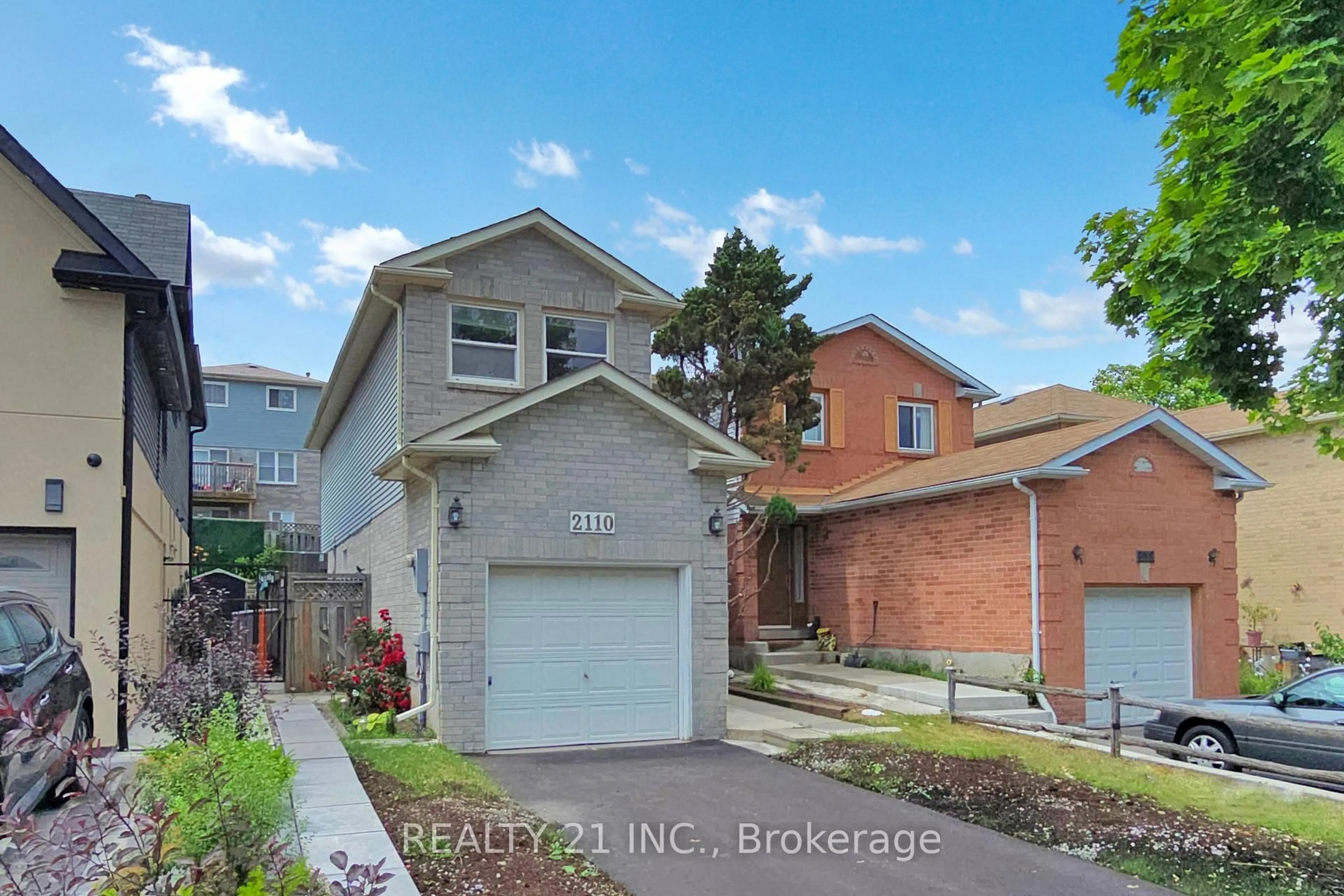 Unknown for 2110 Duberry Dr, Pickering Ontario L1X 2A2